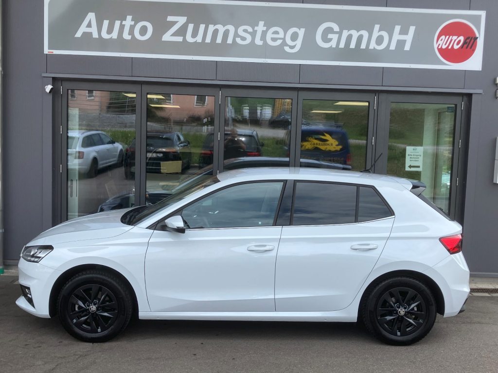 SKODA FABIA 1.0 TSI Selection DSG, Benzin, Occasion / Gebraucht, Automatik - 2