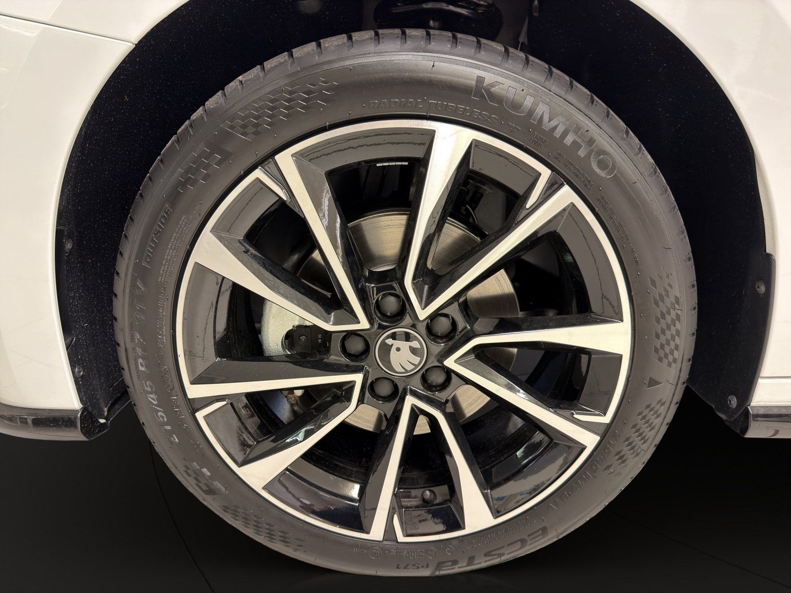 SKODA Fabia 1.0 TSI Monte Carlo DSG, Essence, Voiture de démonstration, Automatique - 4