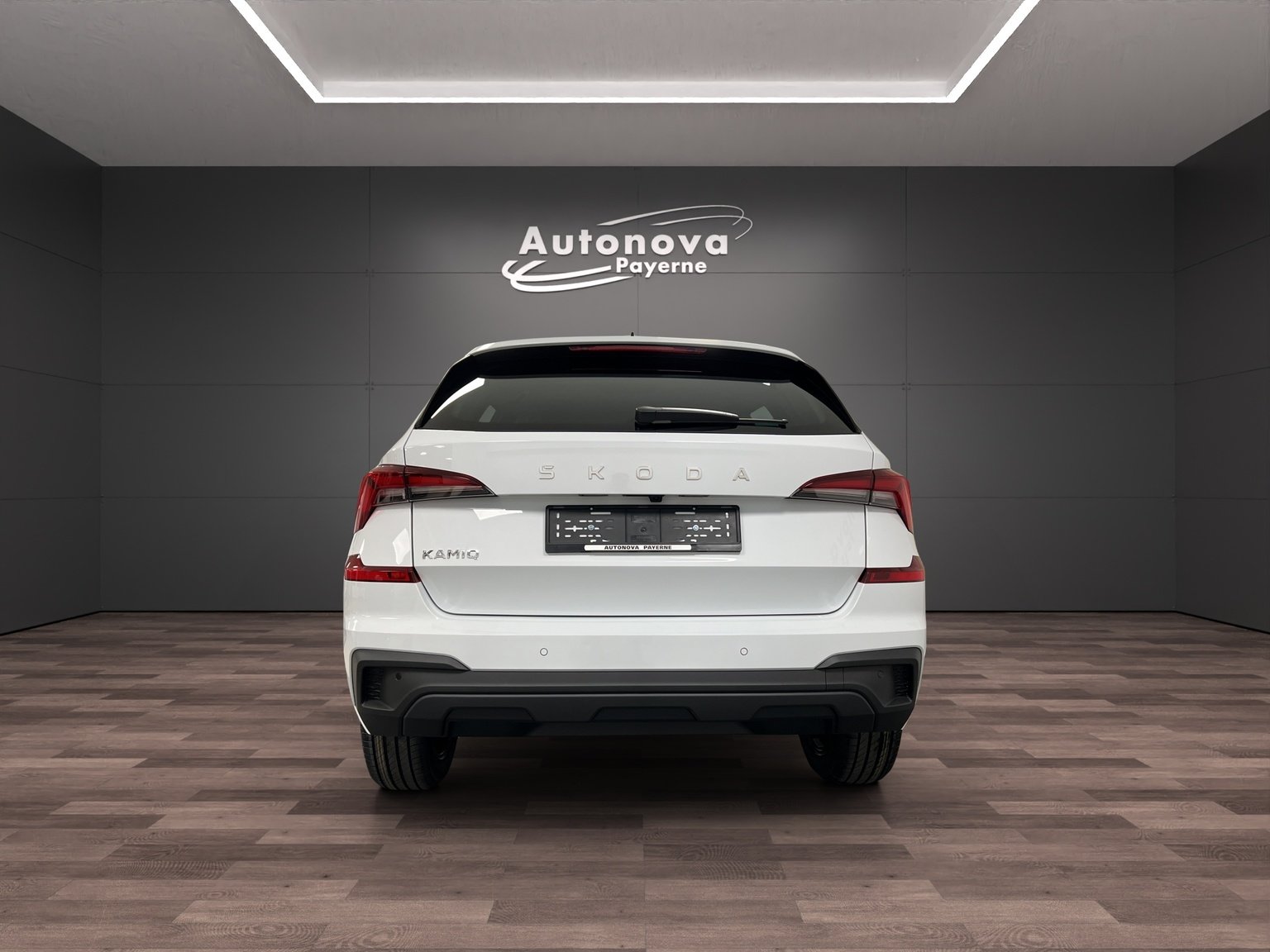 SKODA Kamiq 1.0 TSI Dynamic DSG, Petrol, New car, Automatic - 5