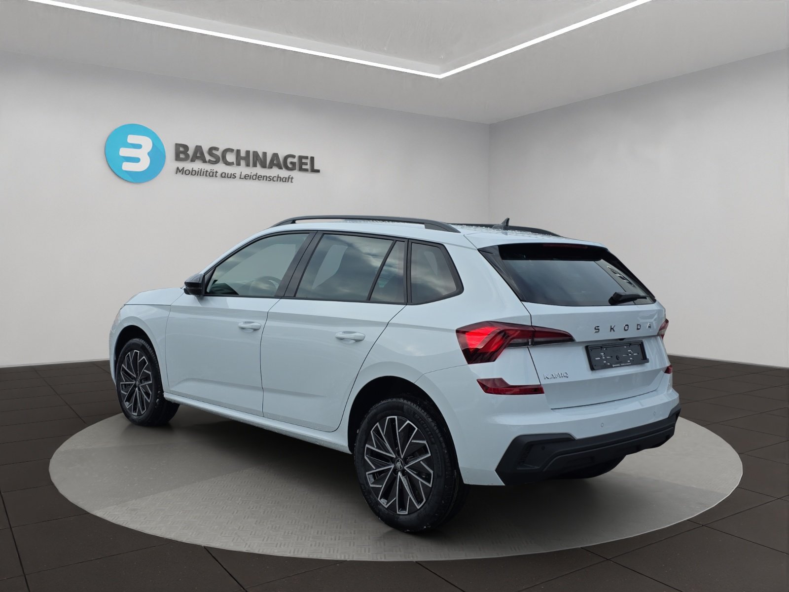 SKODA Kamiq 1.0 TSI Dynamic DSG, Benzin, Neuwagen, Automatik - 3