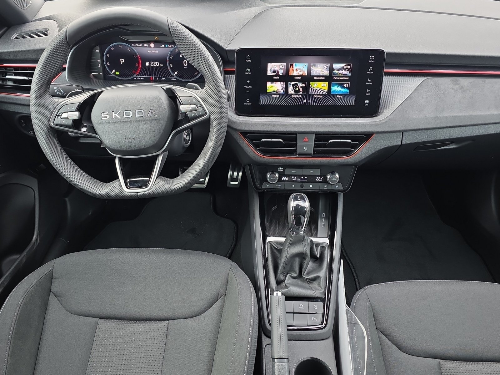 SKODA Kamiq 1.0 TSI Dynamic DSG, Benzin, Neuwagen, Automatik - 5