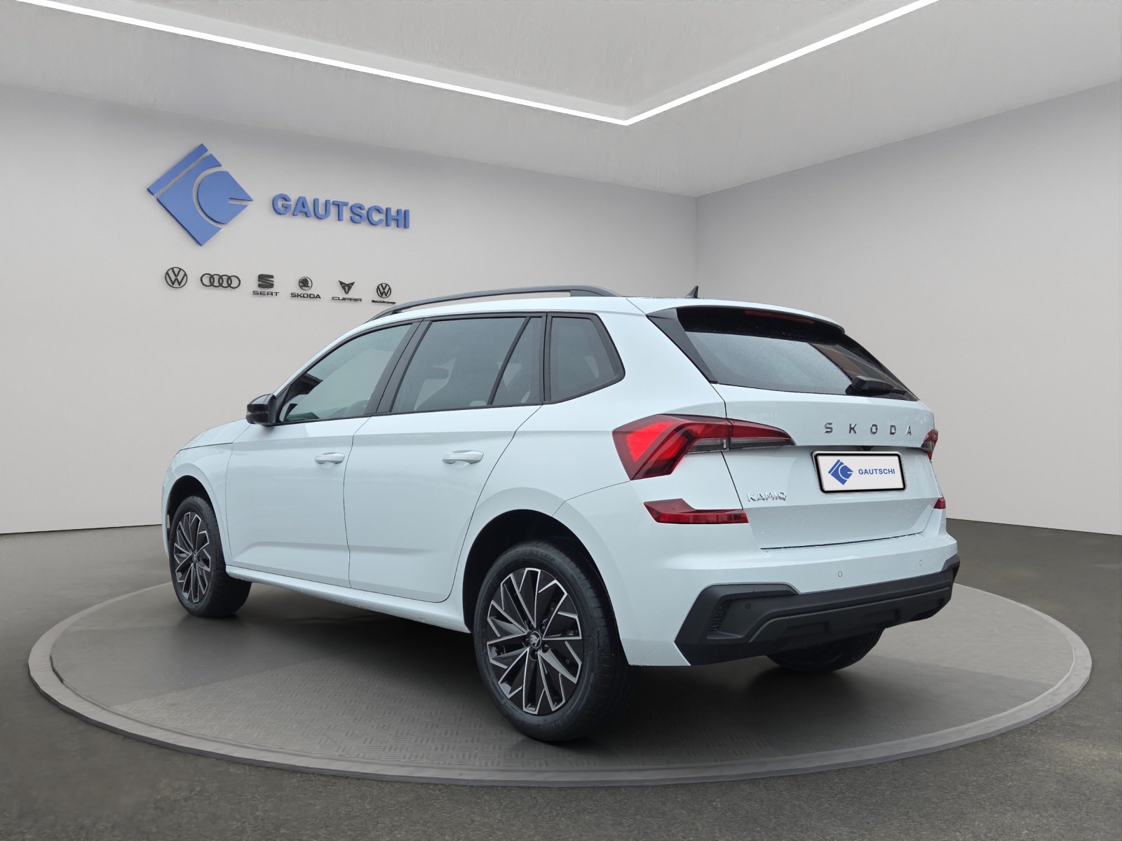SKODA Kamiq 1.5 TSI Dynamic DSG, Petrol, New car, Automatic - 3