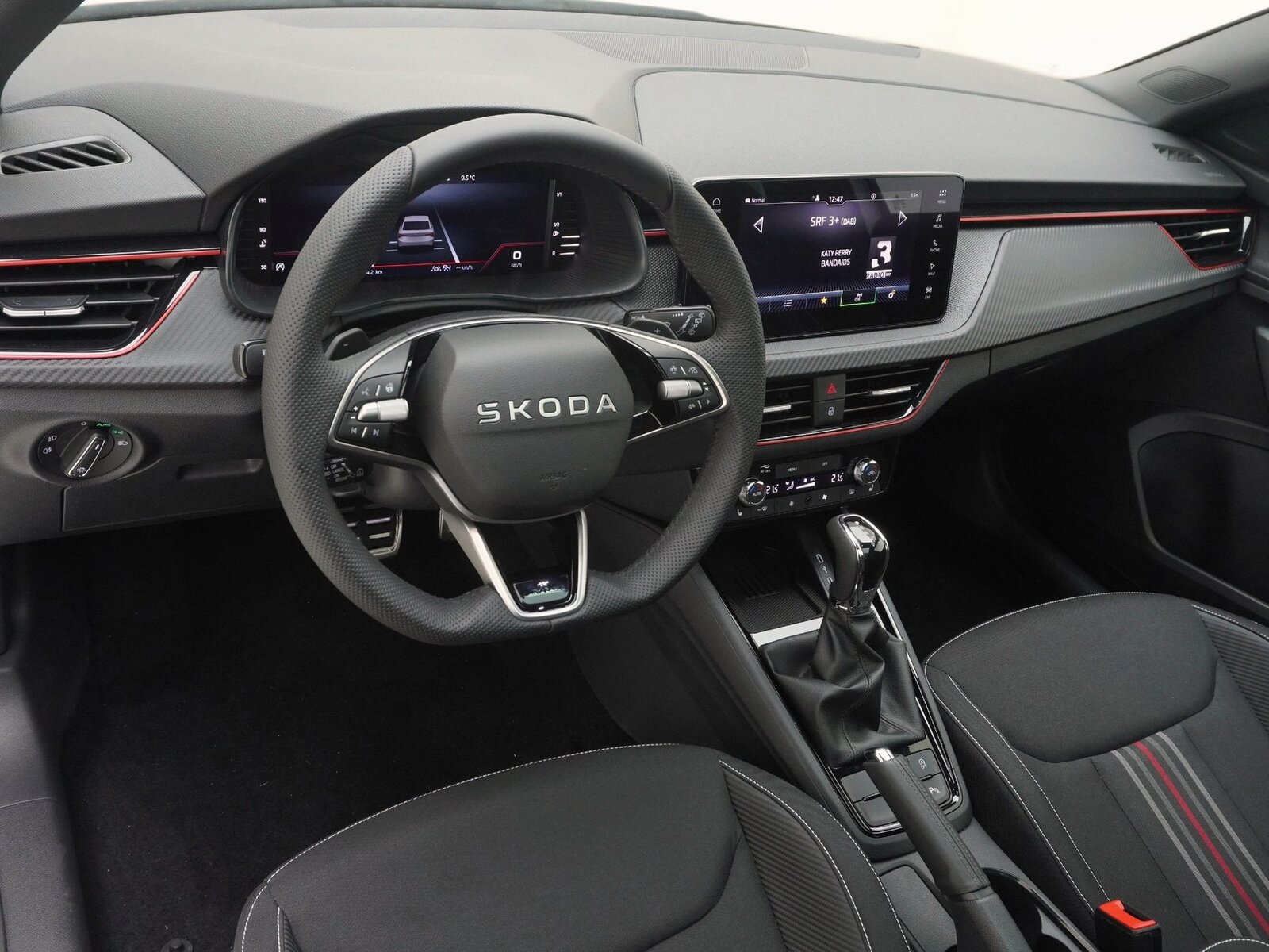 SKODA Kamiq 1.5 TSI Monte Carlo, Essence, Voiture nouvelle, Automatique - 4