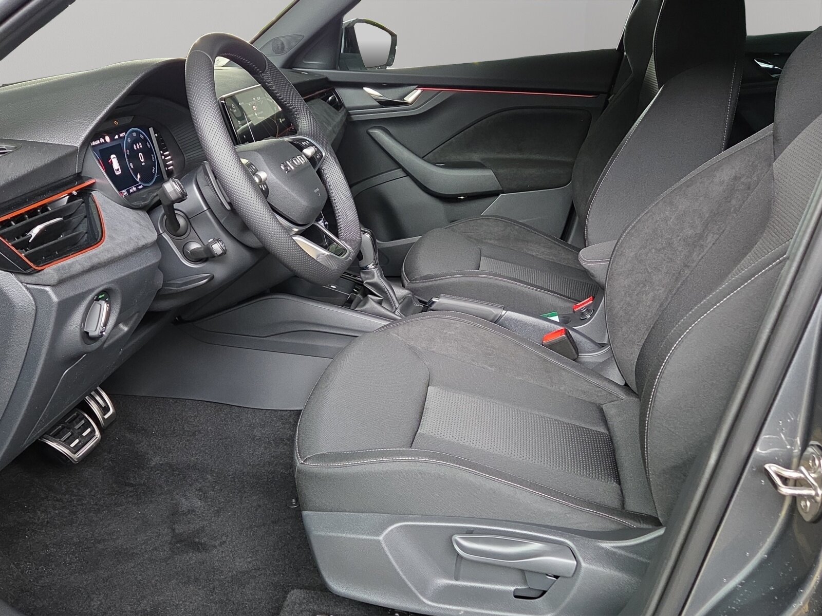 SKODA Kamiq 1.5 TSI Dynamic DSG, Petrol, New car, Automatic - 6