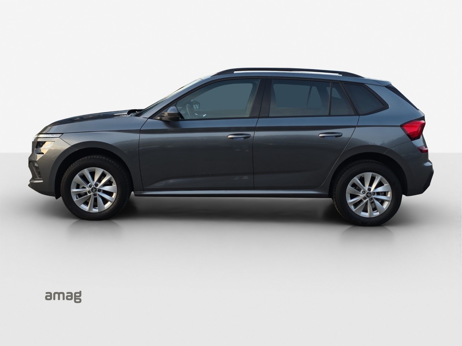 SKODA Kamiq Selection, Petrol, Second hand / Used, Automatic - 2