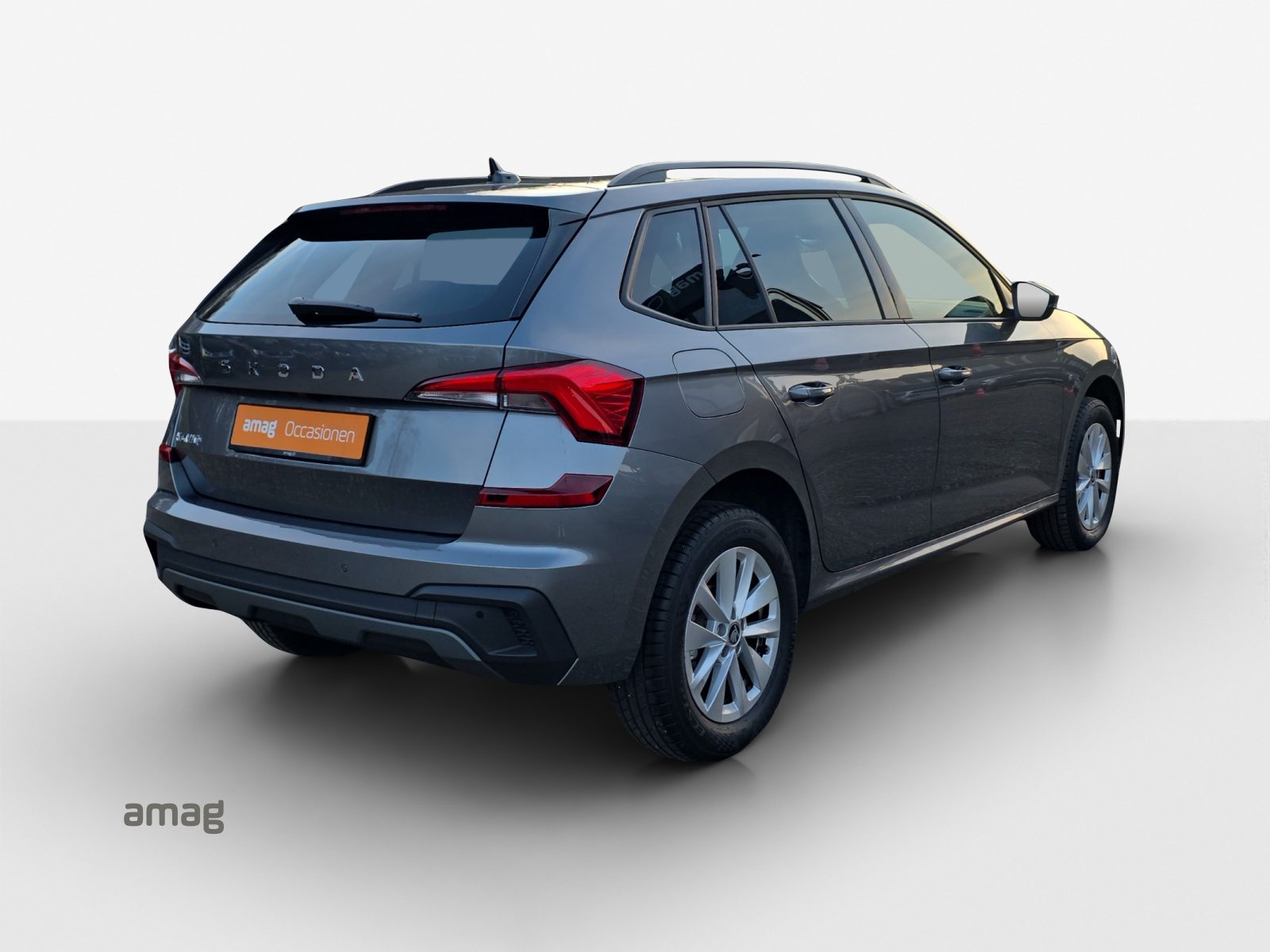 SKODA Kamiq Selection, Petrol, Second hand / Used, Automatic - 5