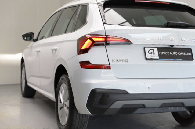 SKODA Kamiq 1.0 TSI Dynamic, Benzin, Occasion / Gebraucht, Automatik - 4