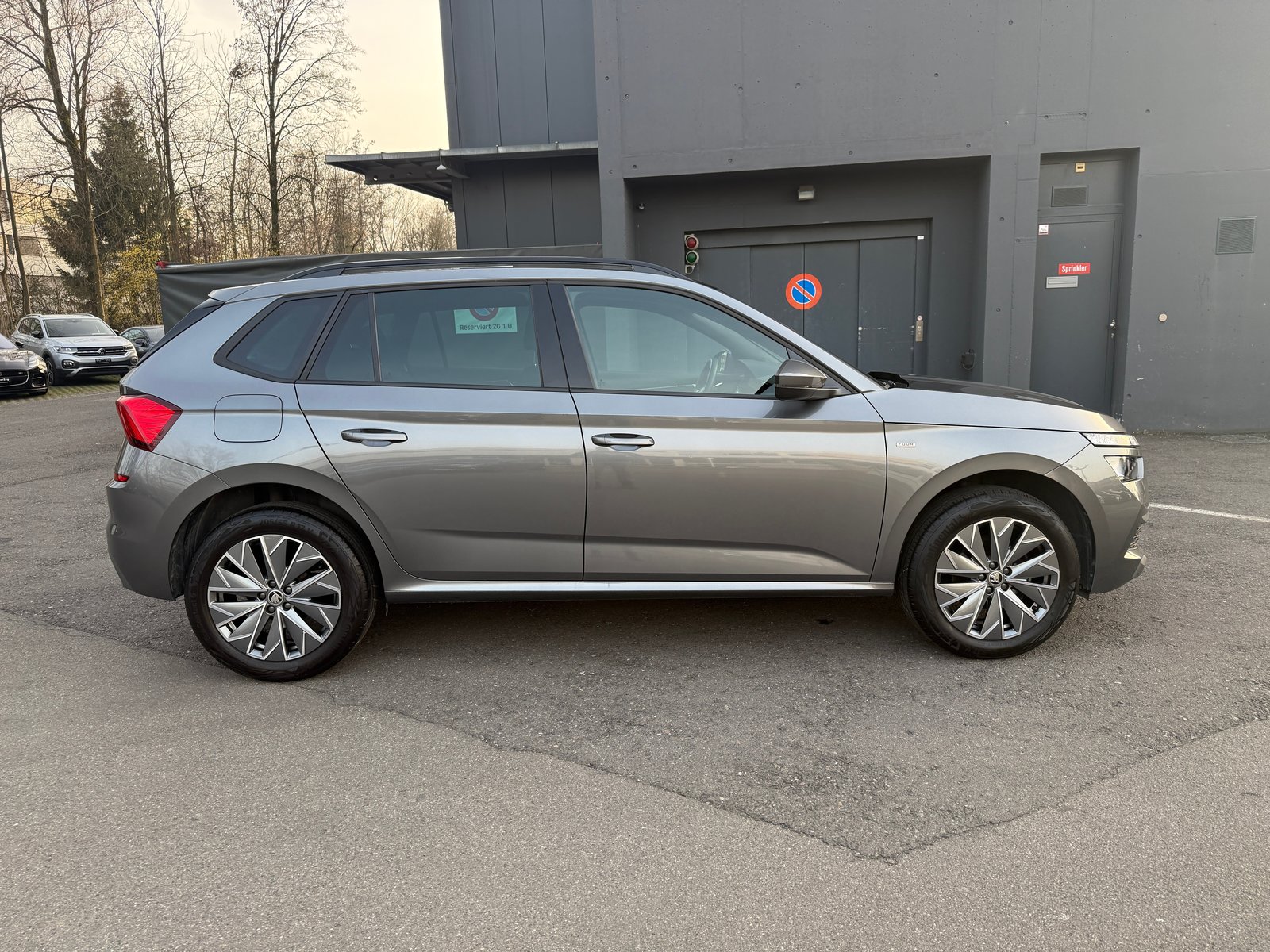 SKODA Kamiq 1.5 TSI Tour DSG, Petrol, Second hand / Used, Automatic - 4
