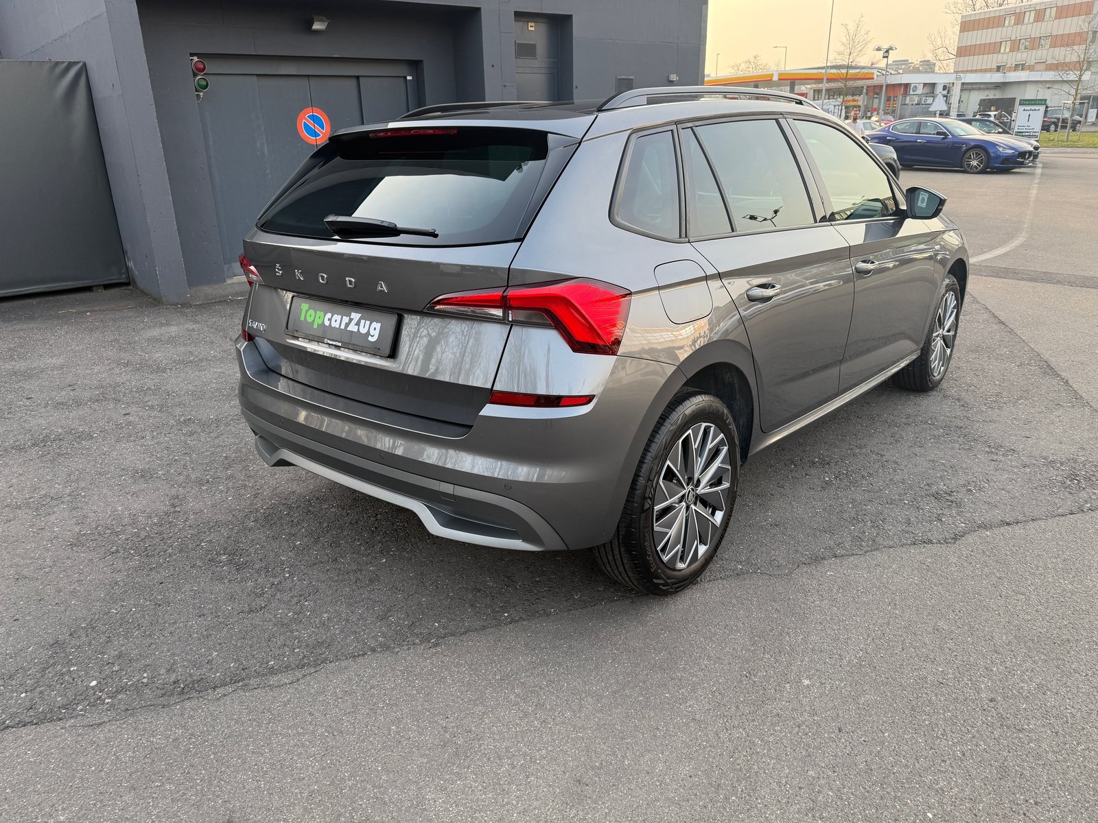 SKODA Kamiq 1.5 TSI Tour DSG, Petrol, Second hand / Used, Automatic - 5
