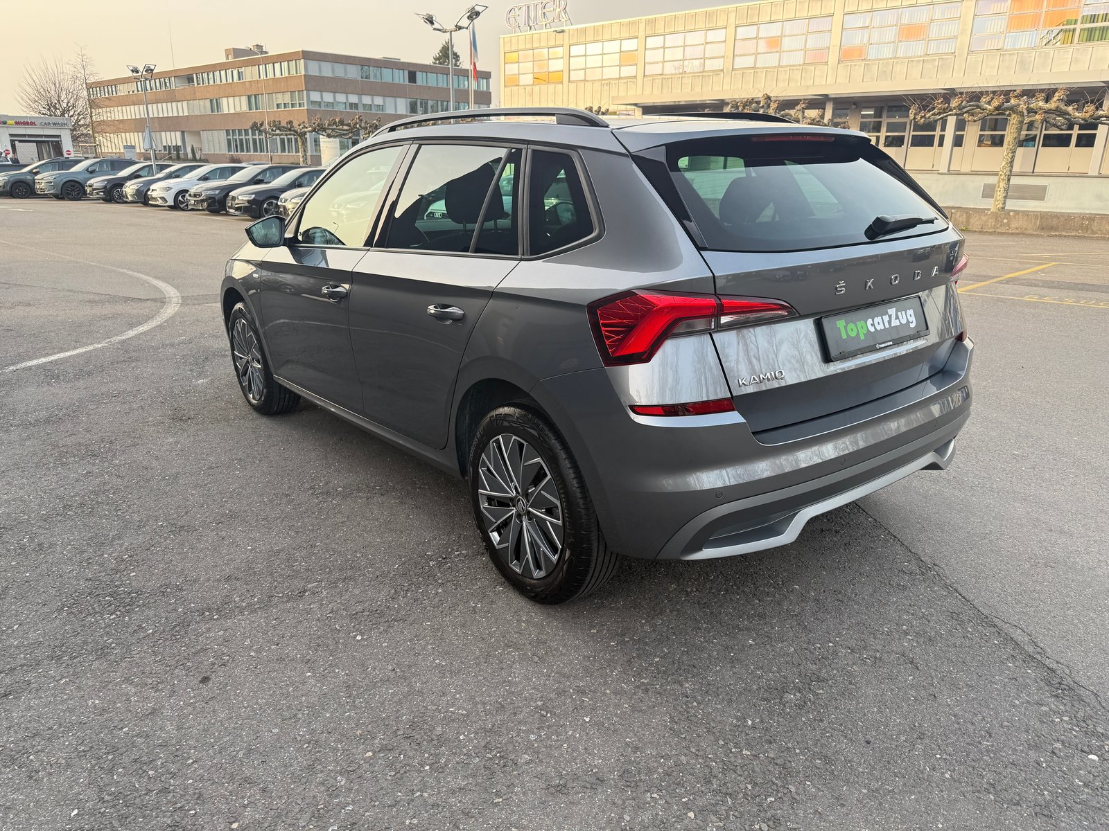 SKODA Kamiq 1.5 TSI Tour DSG, Petrol, Second hand / Used, Automatic - 7
