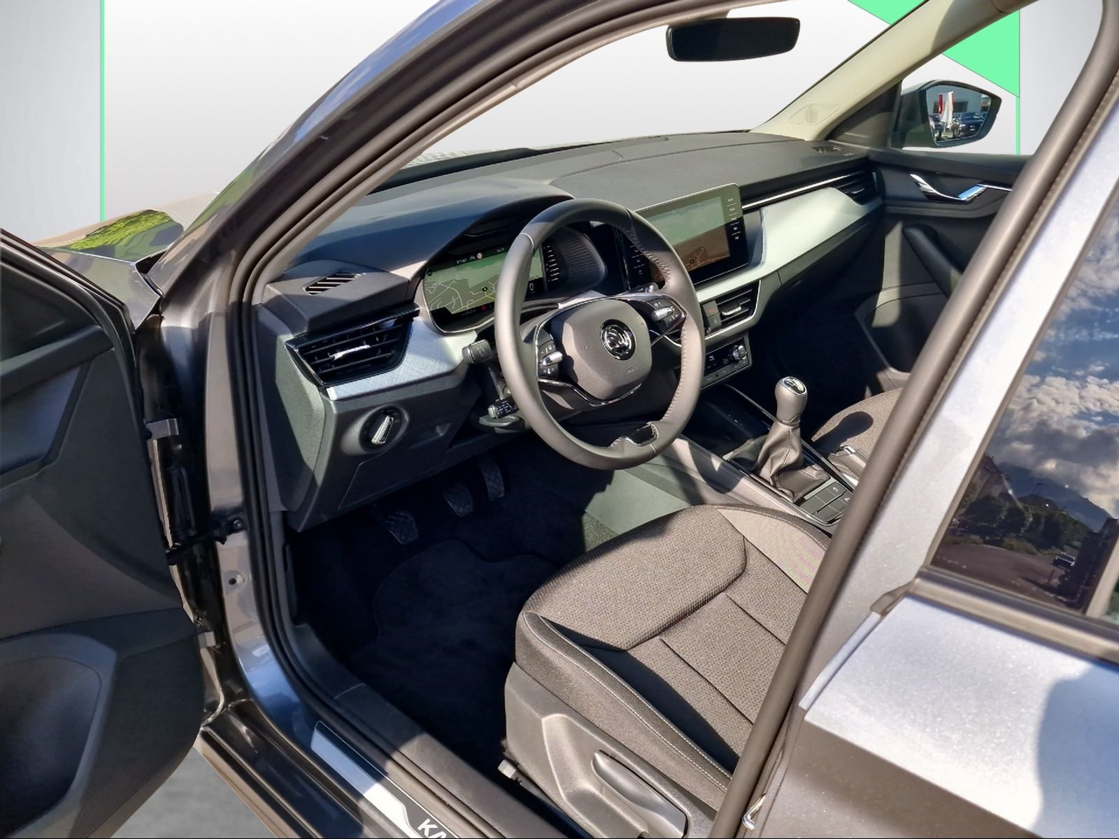 SKODA Kamiq «Tour» (NETTO), Benzina, Occasioni / Usate, Manuale - 6