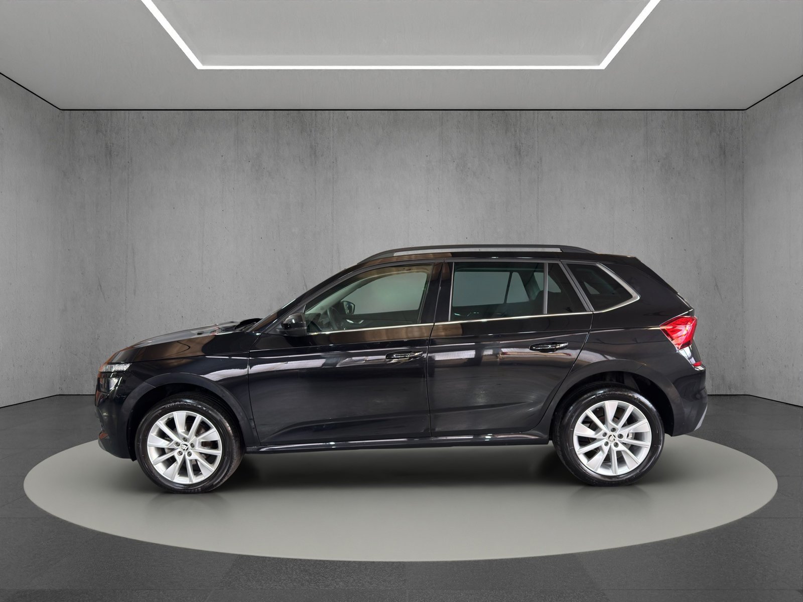 SKODA Kamiq 1.0 TSI Ambition, Petrol, Second hand / Used, Manual - 3