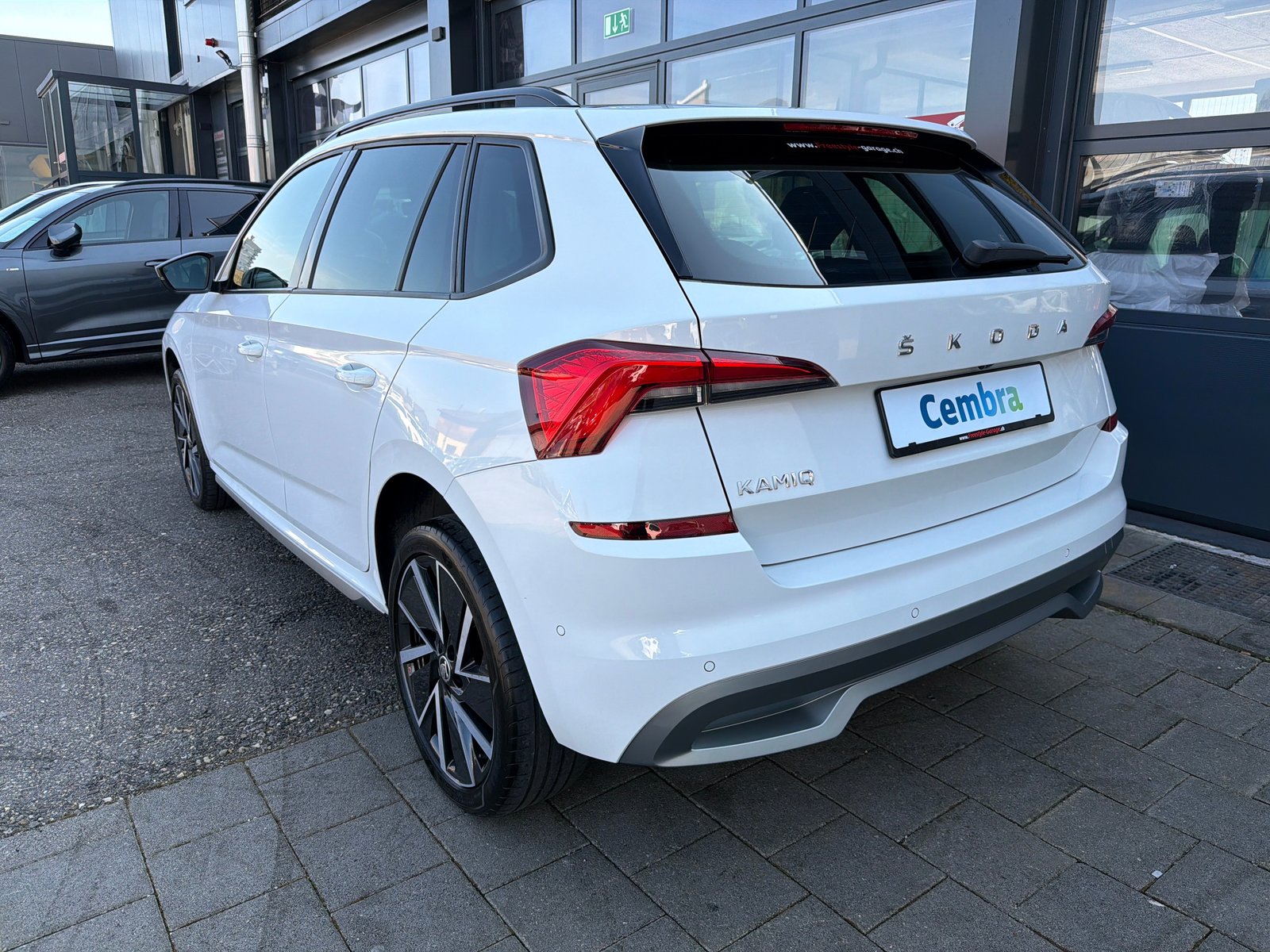 SKODA Kamiq 1.0 TSI Monte Carlo Style DSG, Essence, Occasion / Utilisé, Automatique - 4