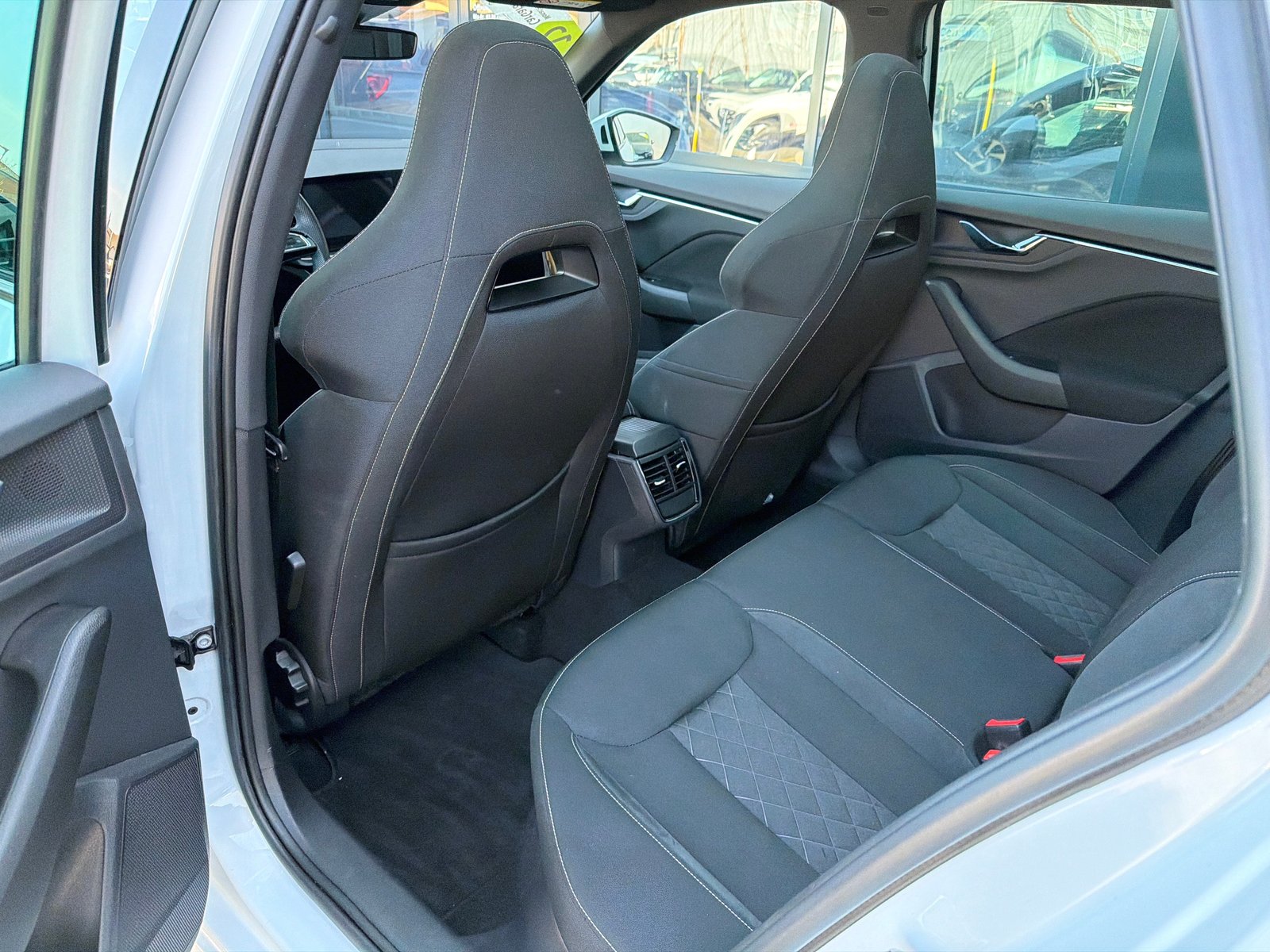 SKODA Kamiq 1.0 TSI Monte Carlo Style DSG, Essence, Occasion / Utilisé, Automatique - 7