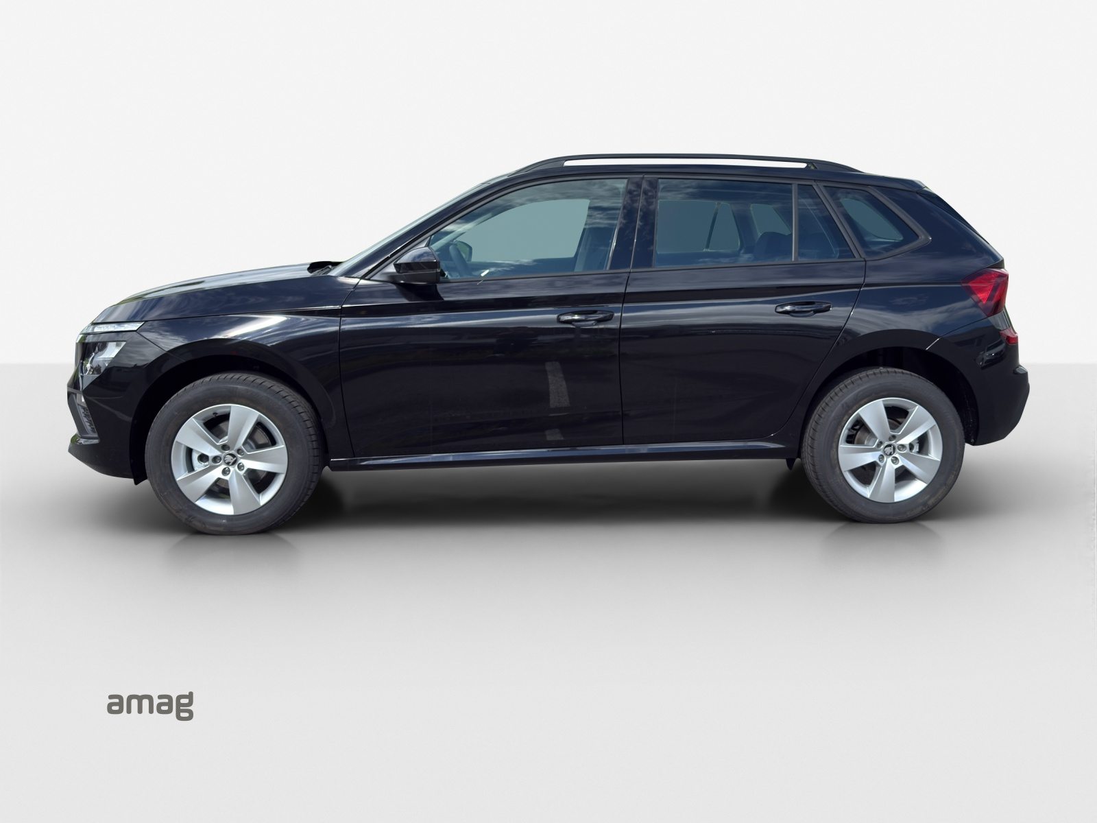 SKODA Kamiq Selection, Petrol, Second hand / Used, Automatic - 2