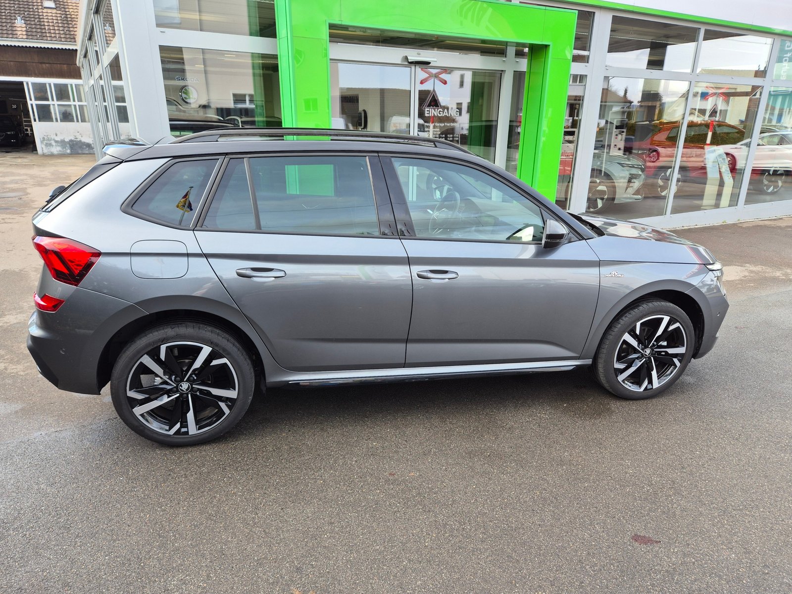 SKODA Kamiq 1.5 TSI Monte Carlo DSG, Petrol, Second hand / Used, Automatic - 3