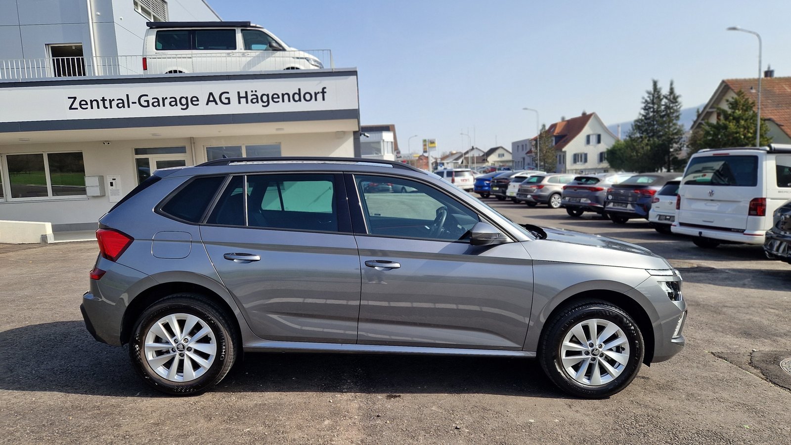 SKODA Kamiq 1.0 TSI Selection DSG, Petrol, Second hand / Used, Automatic - 4