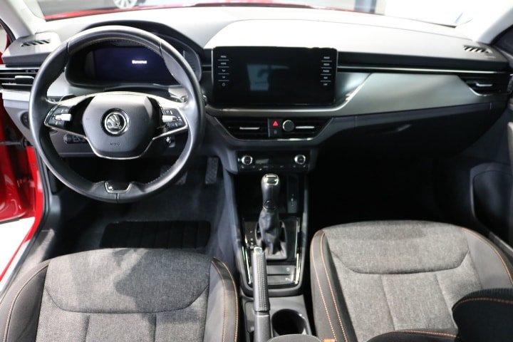 SKODA Kamiq 1.0 TSI Clever DSG, Petrol, Second hand / Used, Automatic - 2