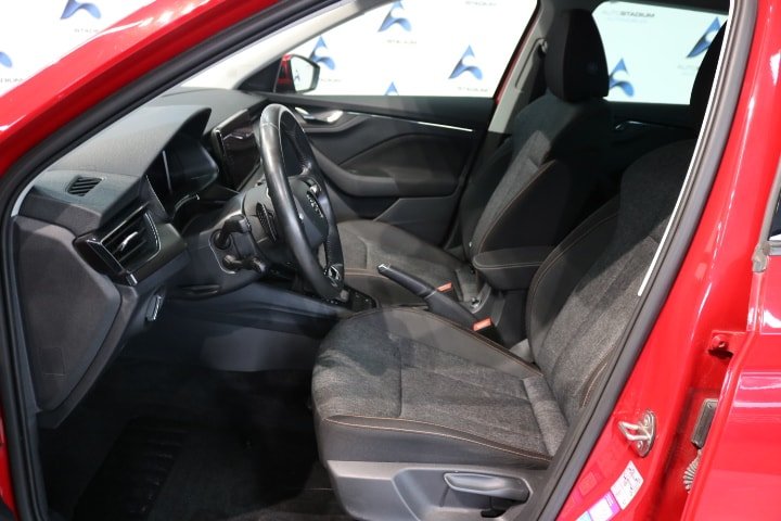 SKODA Kamiq 1.0 TSI Clever DSG, Petrol, Second hand / Used, Automatic - 4