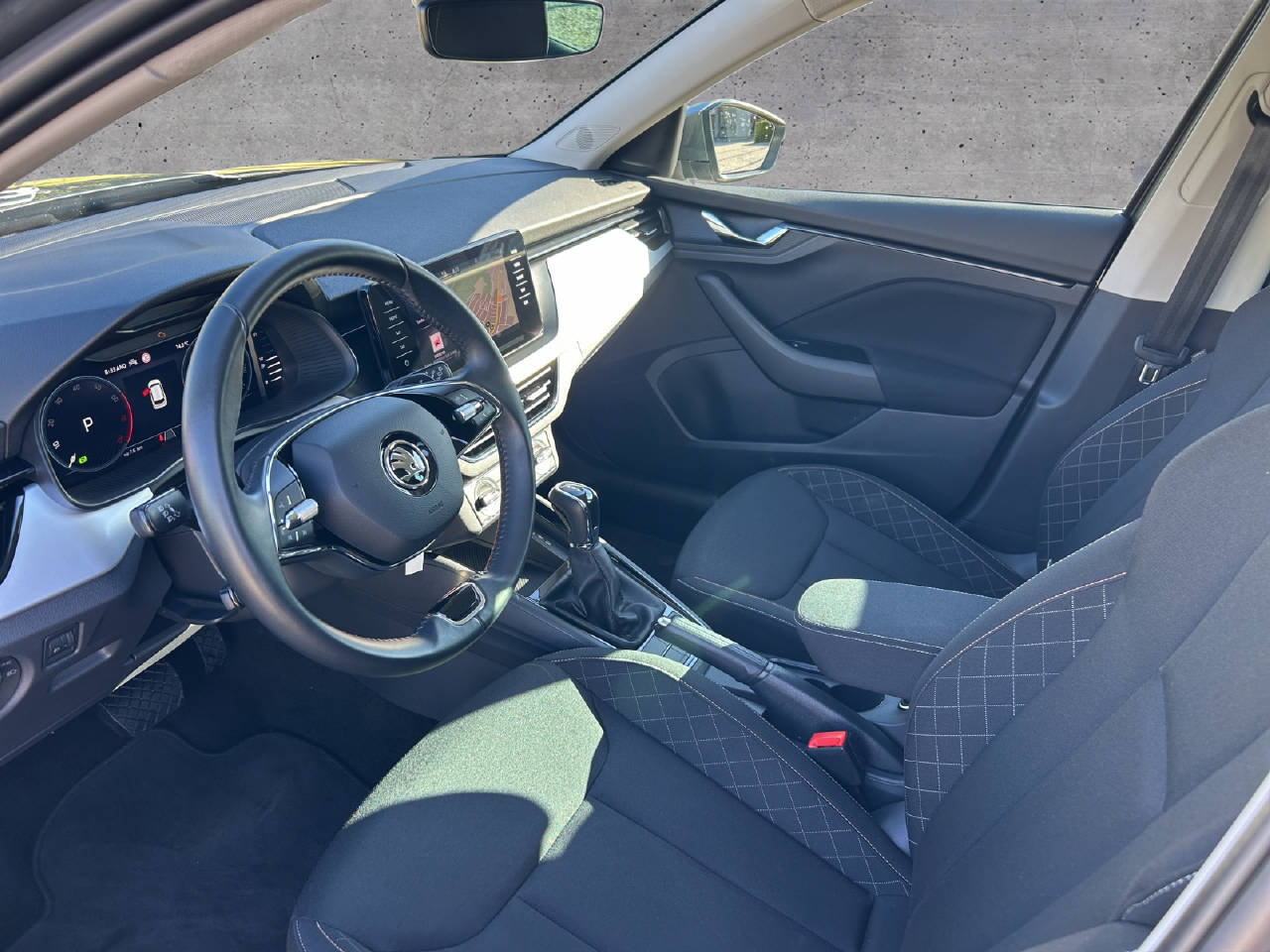 SKODA Kamiq 1.5 TSI Selection DSG, Benzin, Occasion / Gebraucht, Automatik - 7