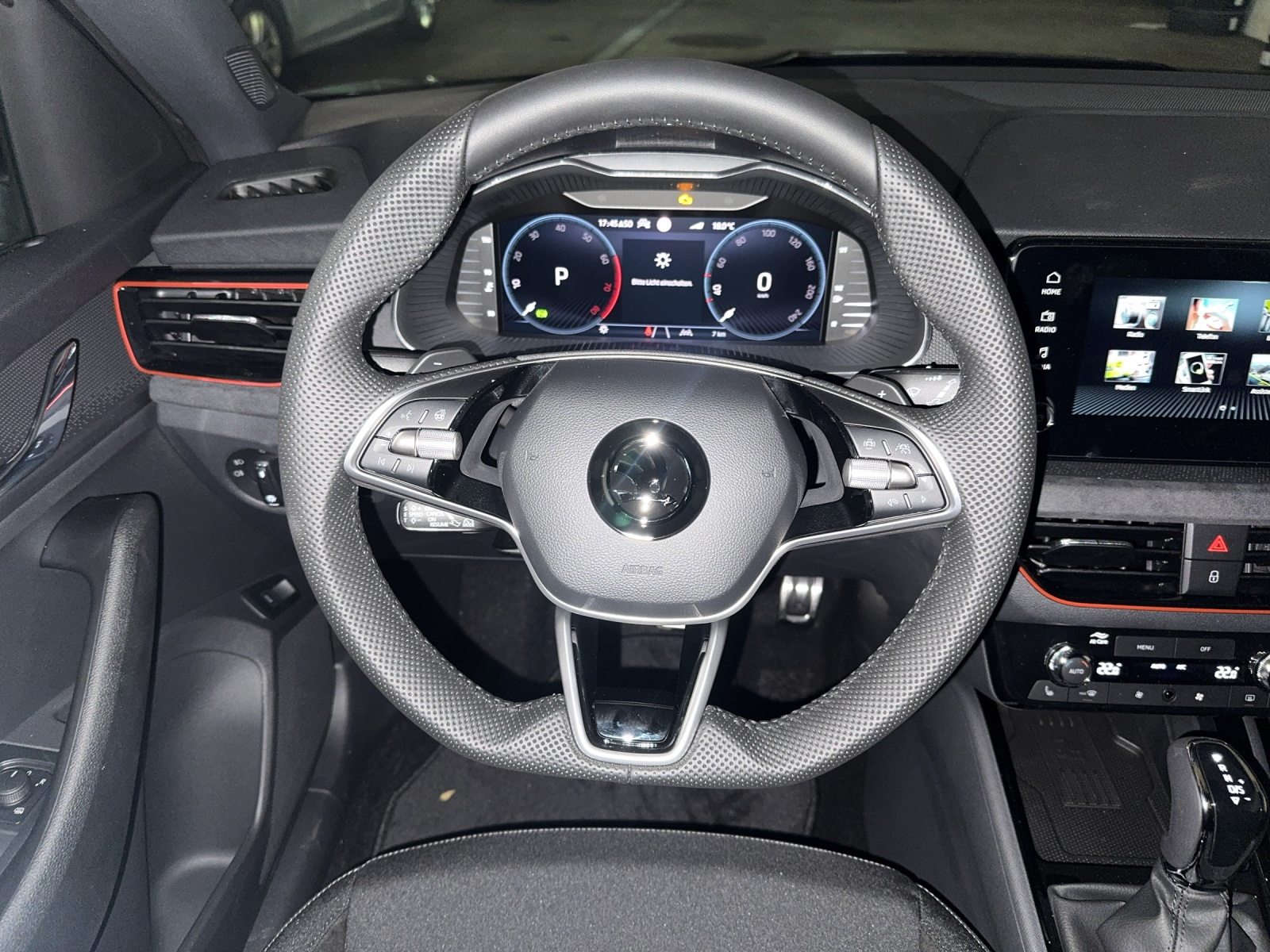 SKODA Kamiq Dynamic (Netto), Benzin, Occasion / Gebraucht, Automatik - 7