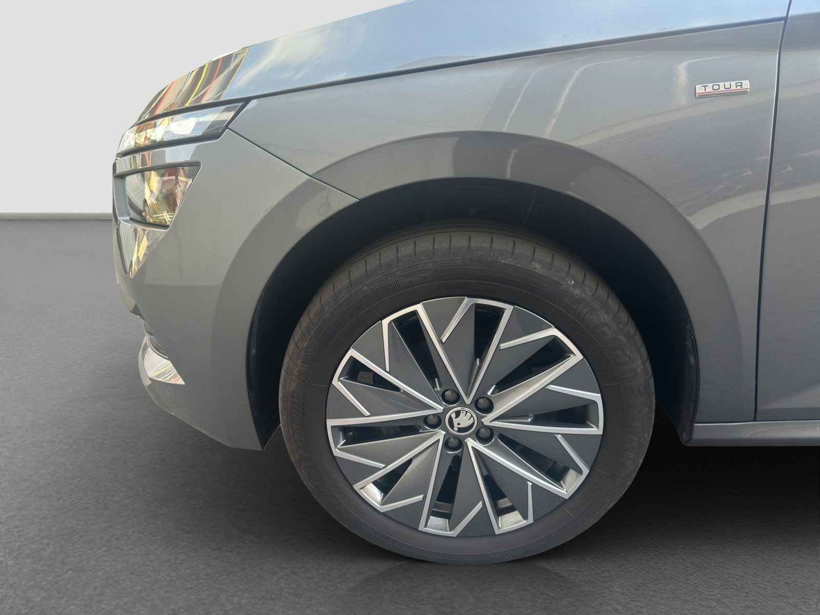 SKODA Kamiq «Tour» (NETTO), Essence, Occasion / Utilisé, Automatique - 5