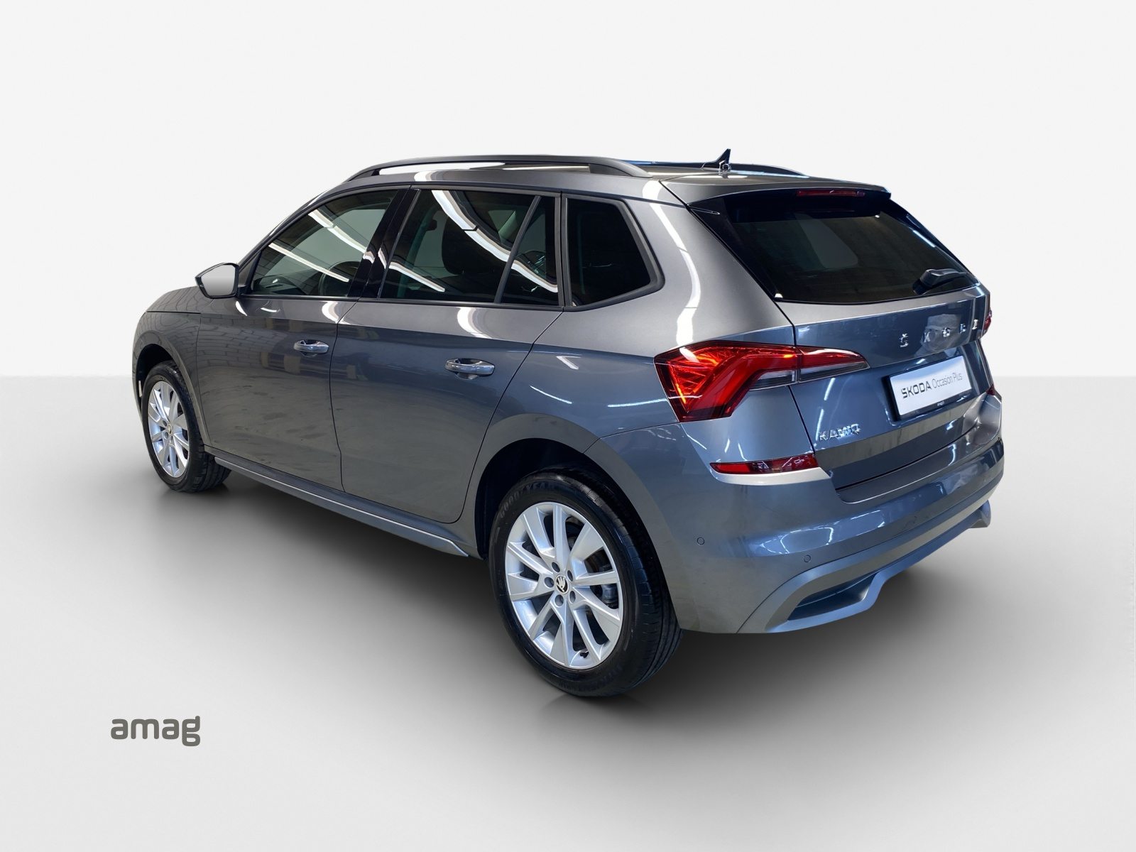 SKODA Kamiq Style, Petrol, Second hand / Used, Automatic - 3