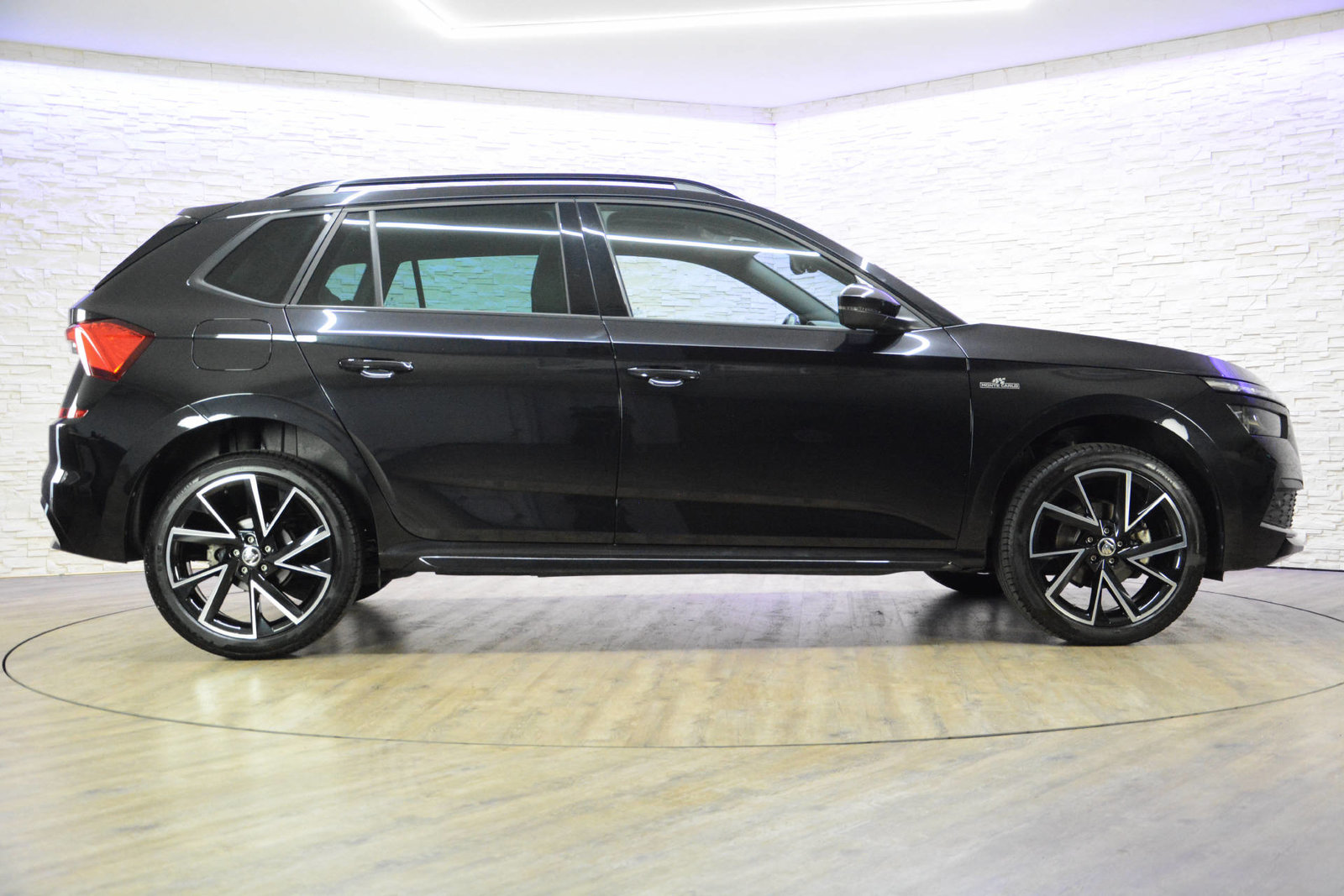SKODA Kamiq 1.0 TSI Monte Carlo DSG, Benzina, Occasioni / Usate, Automatico - 4