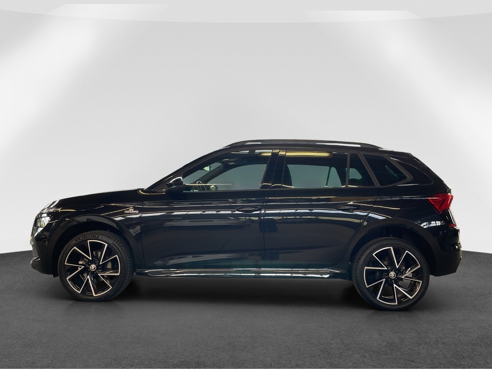 SKODA Kamiq 1.5 TSI Monte Carlo DSG, Benzina, Occasioni / Usate, Automatico - 4