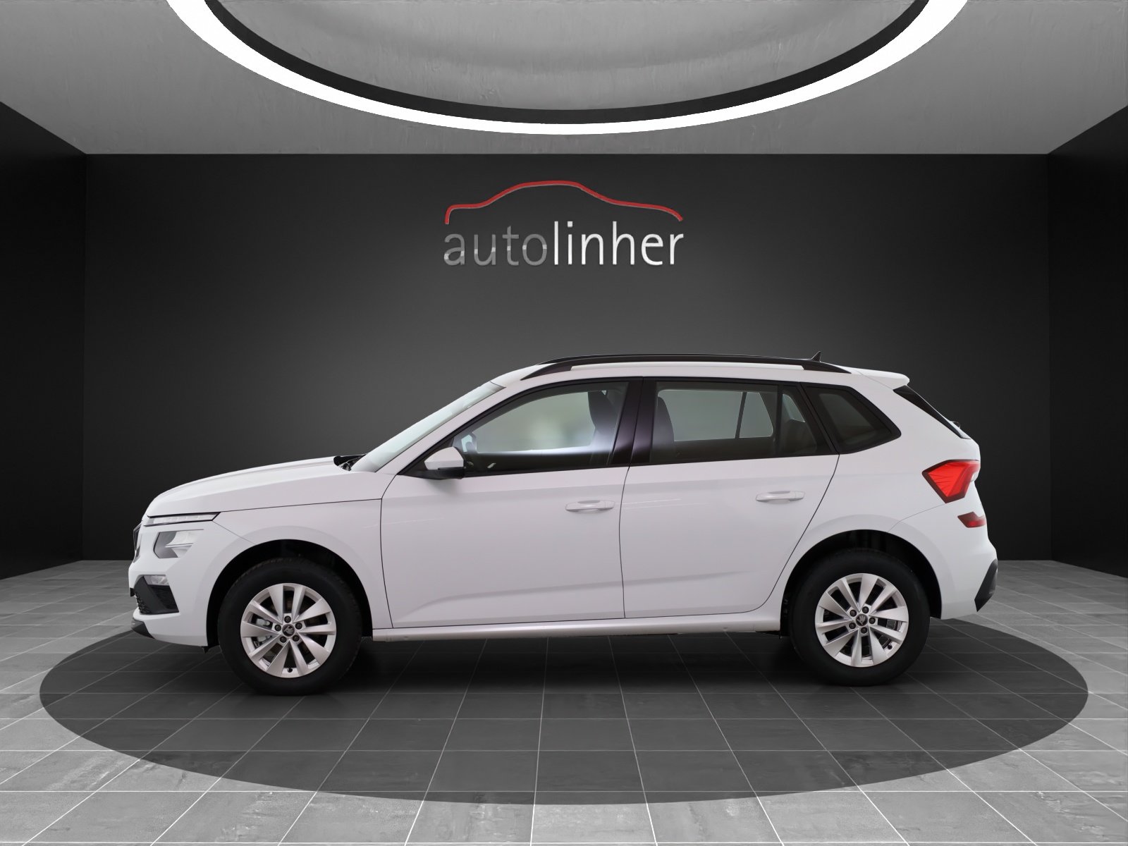 SKODA Kamiq 1.0 TSI Selection DSG, Petrol, Ex-demonstrator, Automatic - 2