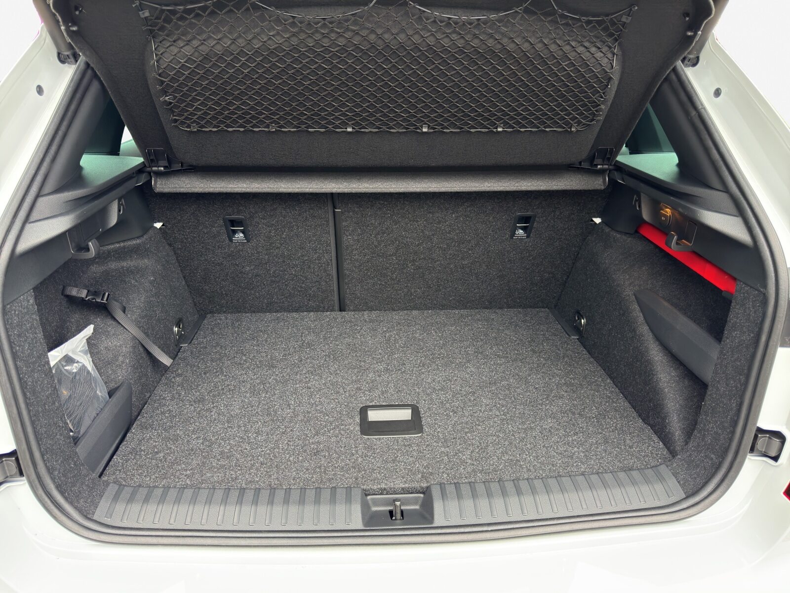 SKODA Kamiq Dynamic (Netto), Petrol, Ex-demonstrator, Automatic - 5