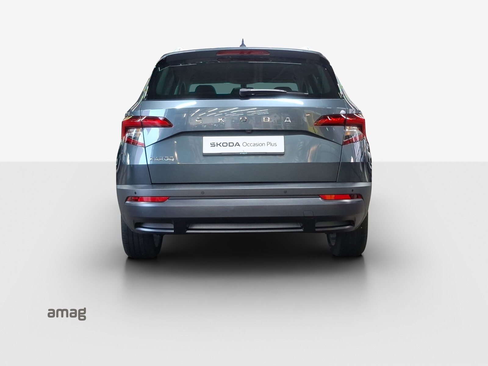 SKODA Karoq 1.5TSI Style, Petrol, Second hand / Used, Automatic - 4