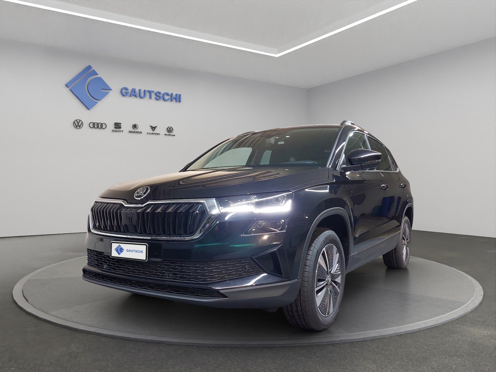 SKODA Karoq 1.5 TSI Dynamic DSG