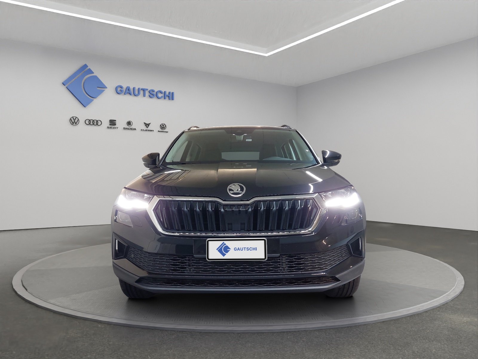 SKODA Karoq 1.5 TSI Dynamic DSG, Benzin, Neuwagen, Automatik - 5