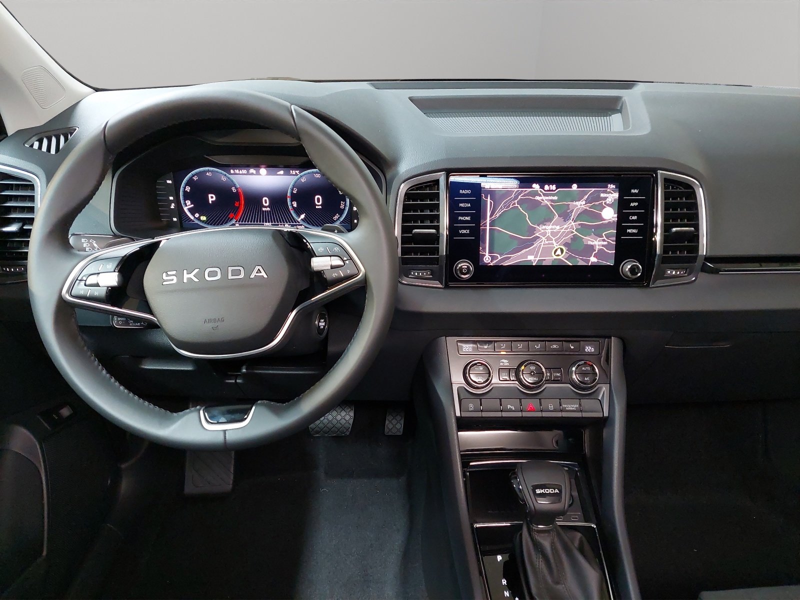SKODA Karoq 1.5 TSI Dynamic DSG, Benzin, Neuwagen, Automatik - 7