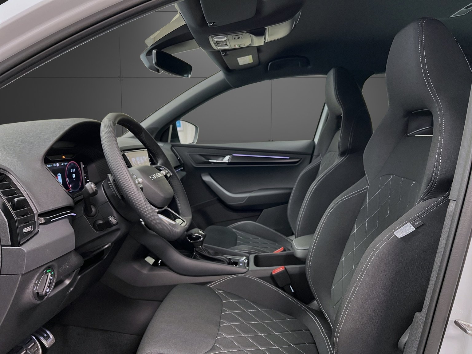 SKODA Karoq 1.5 TSI SportLine DSG, Essence, Voiture nouvelle, Automatique - 6