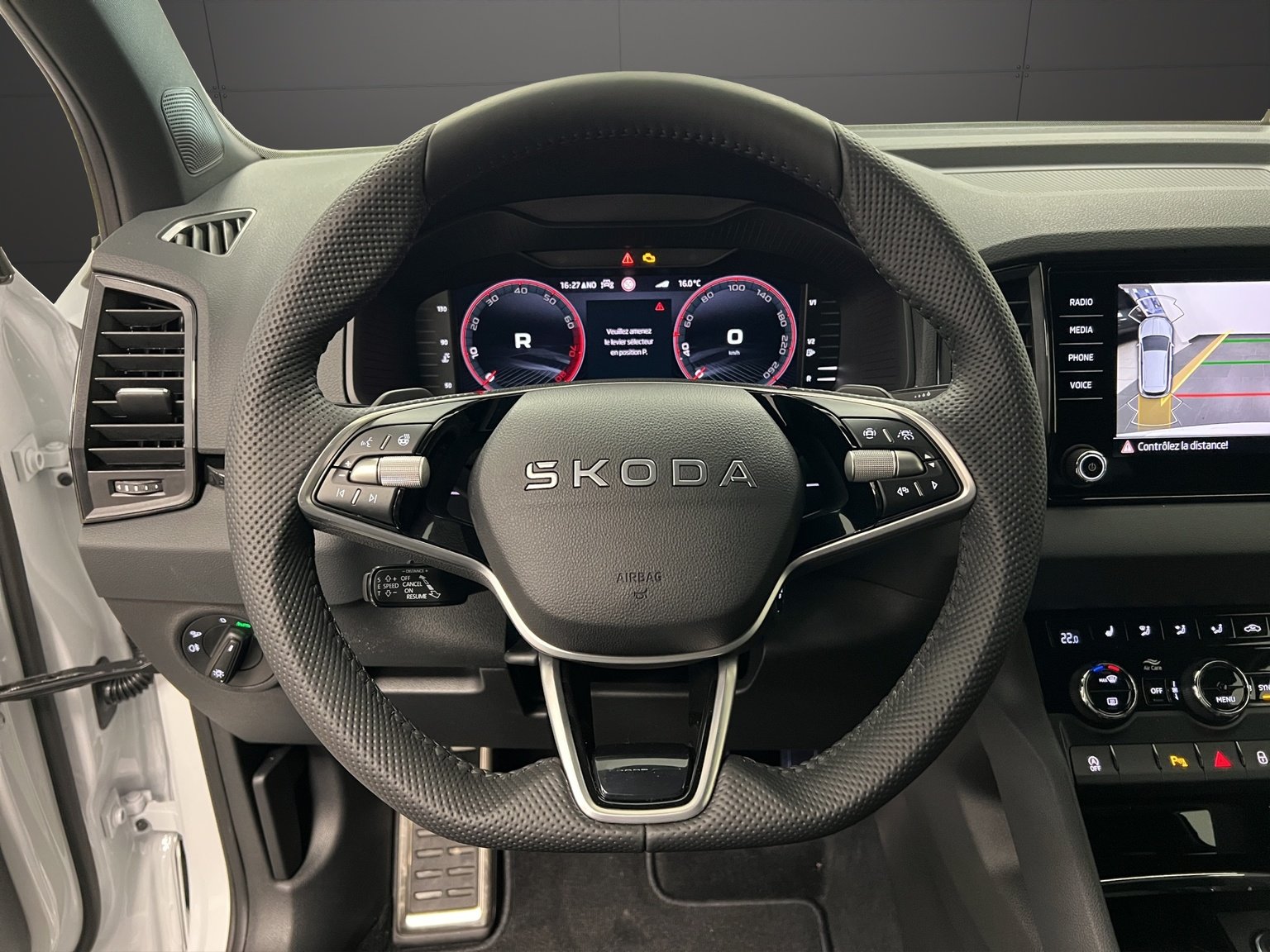 SKODA Karoq 1.5 TSI SportLine DSG, Essence, Voiture nouvelle, Automatique - 7