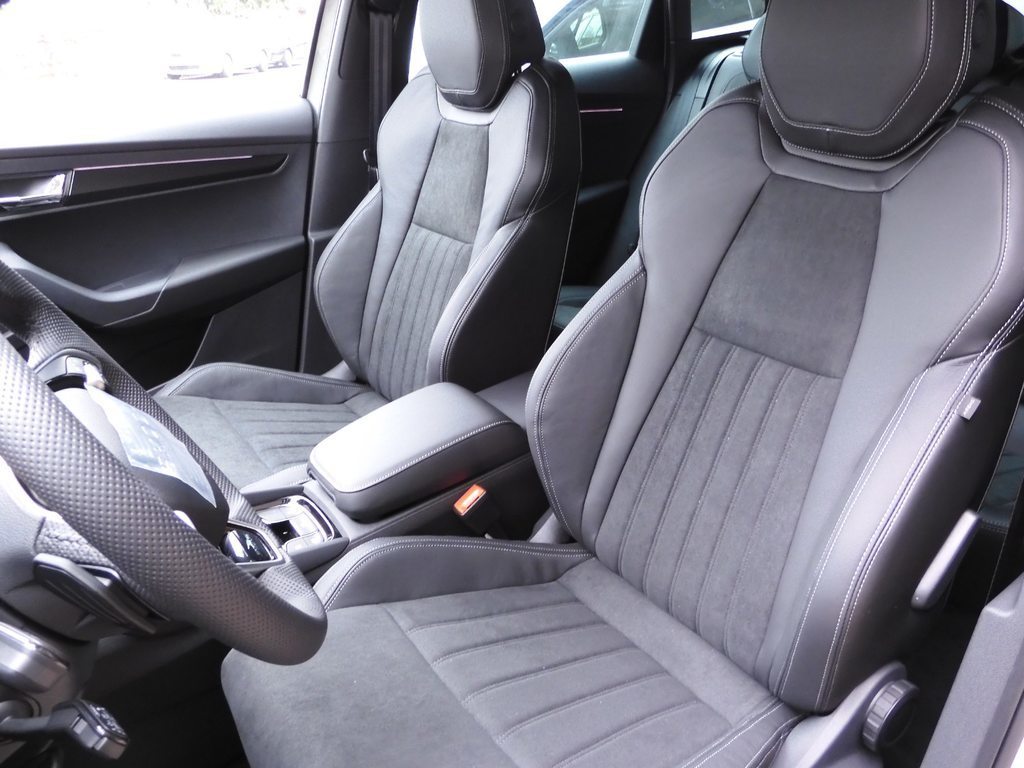SKODA Karoq 1.5 TSI SportLine DSG, Essence, Voiture nouvelle, Automatique - 7