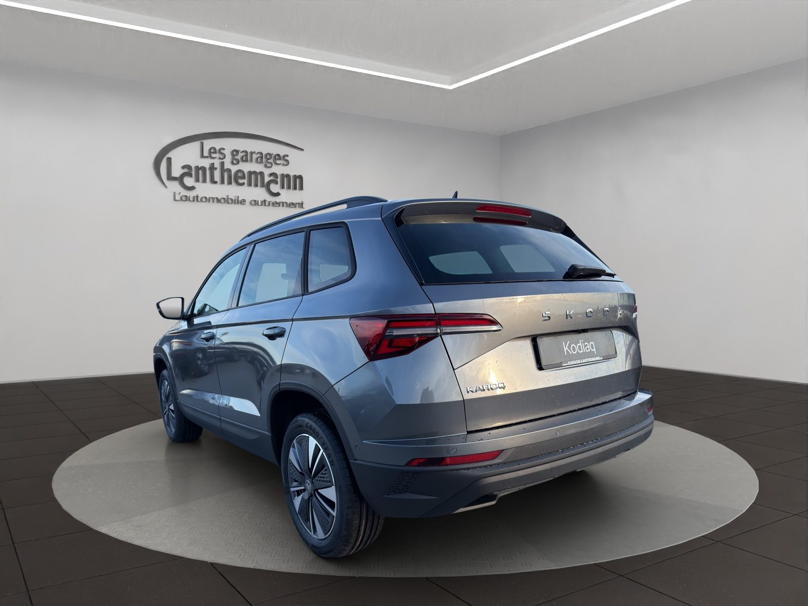 SKODA Karoq Dynamic (Netto), Benzina, Auto nuove, Automatico - 3
