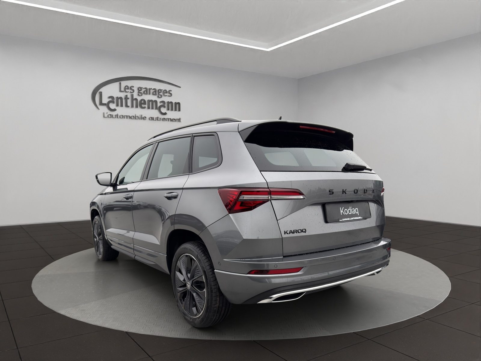 SKODA Karoq Sportline, Essence, Voiture nouvelle, Automatique - 3