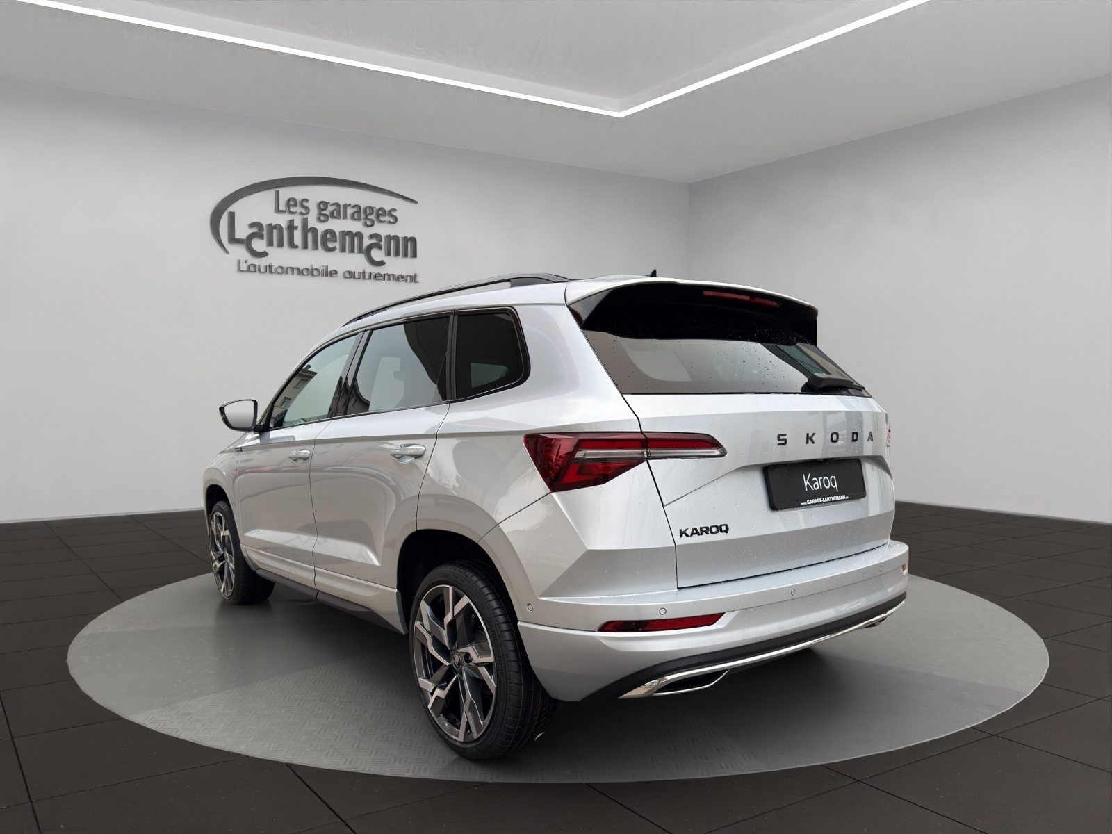 SKODA Karoq Sportline, Benzin, Neuwagen, Automatik - 3