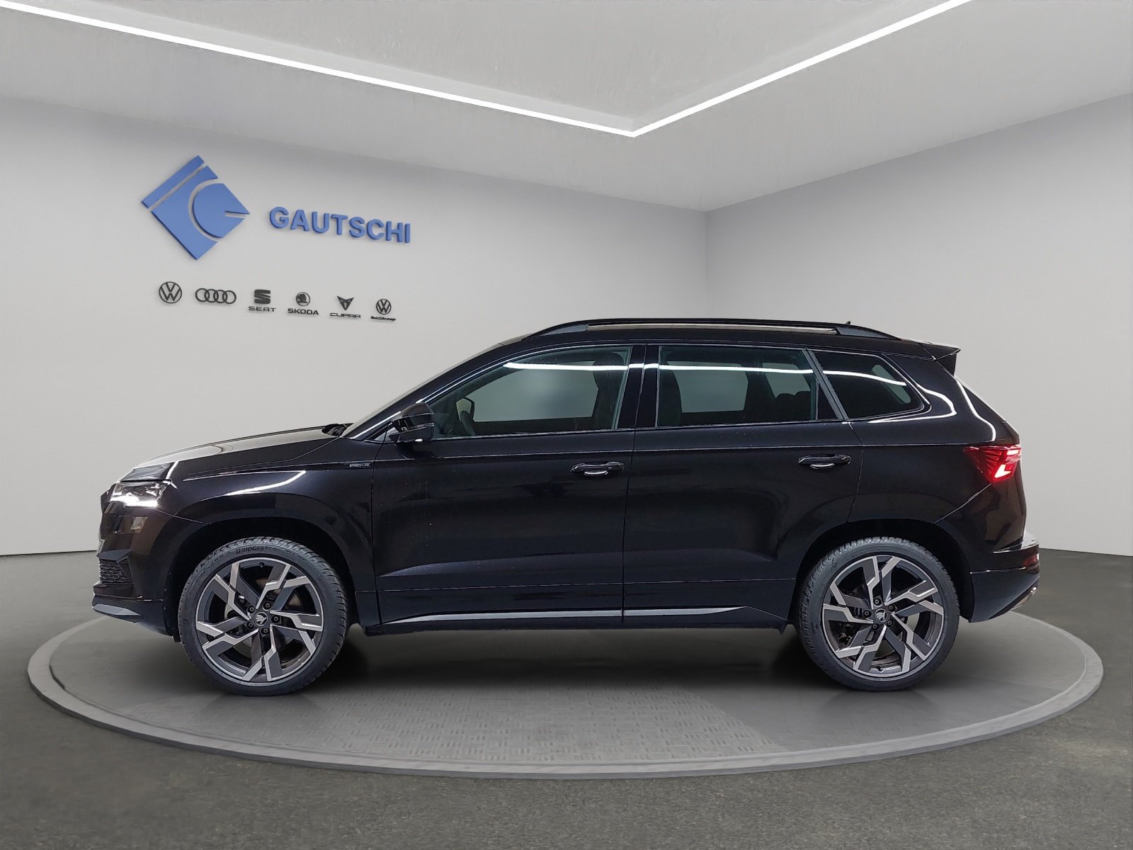 SKODA Karoq 2.0 TSI SportLine 4x4 DSG, Benzina, Auto nuove, Automatico - 2