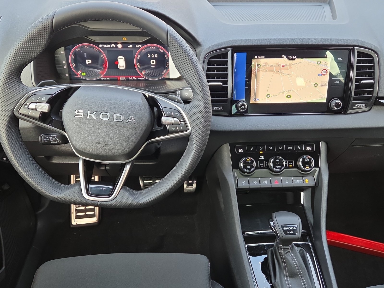 SKODA Karoq 2.0 TSI SportLine 4x4 DSG, Benzin, Neuwagen, Automatik - 7