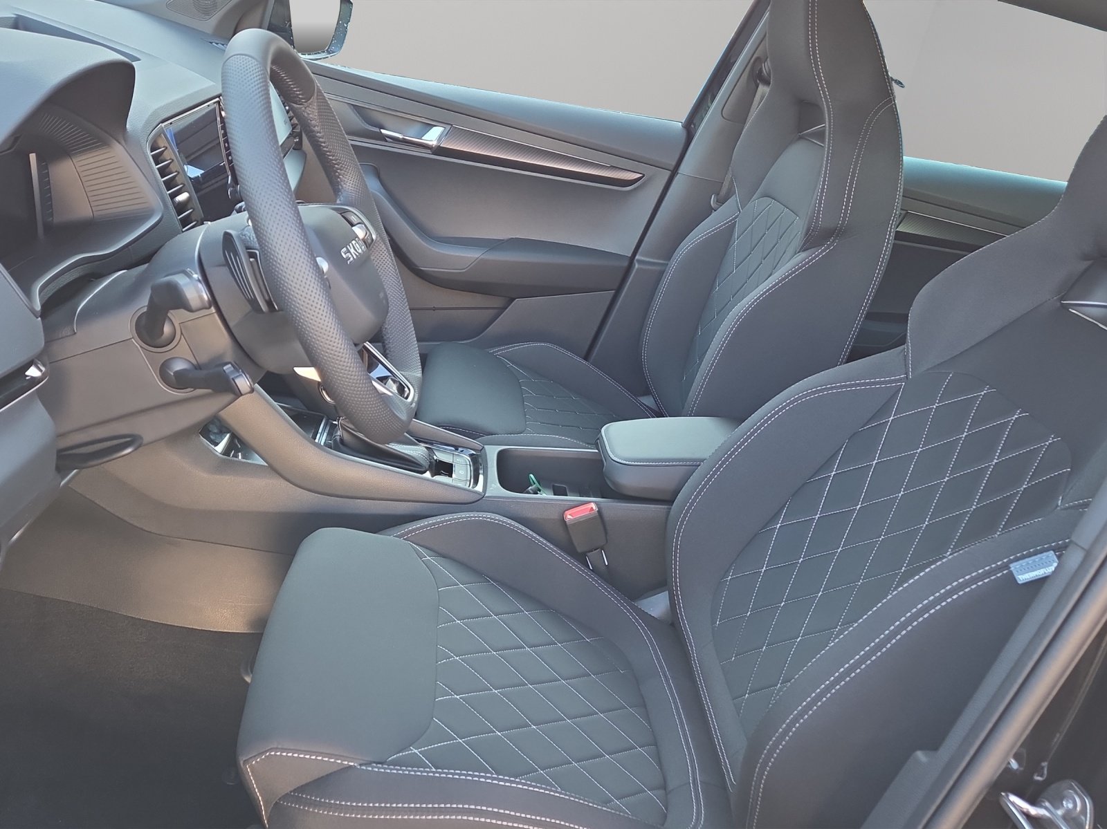 SKODA Karoq 2.0 TSI SportLine 4x4 DSG, Essence, Voiture nouvelle, Automatique - 6