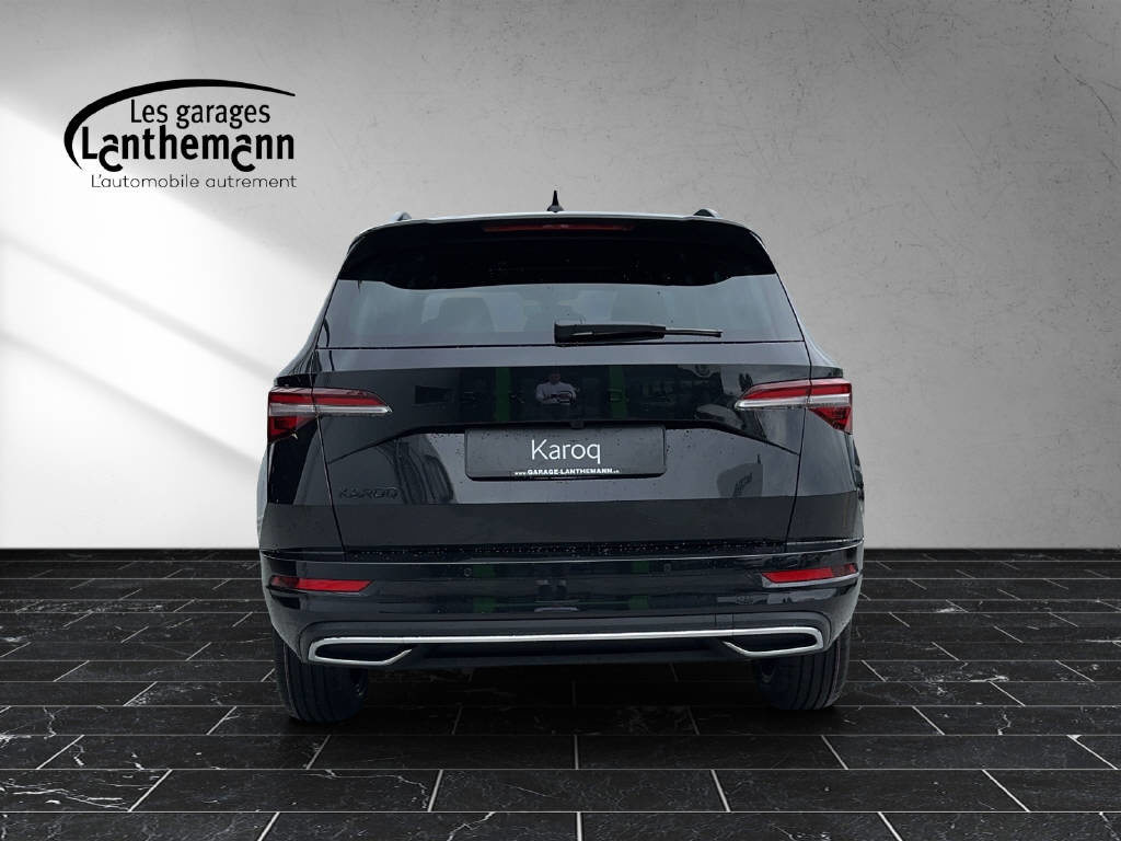 SKODA Karoq Sportline, Petrol, New car, Automatic - 4
