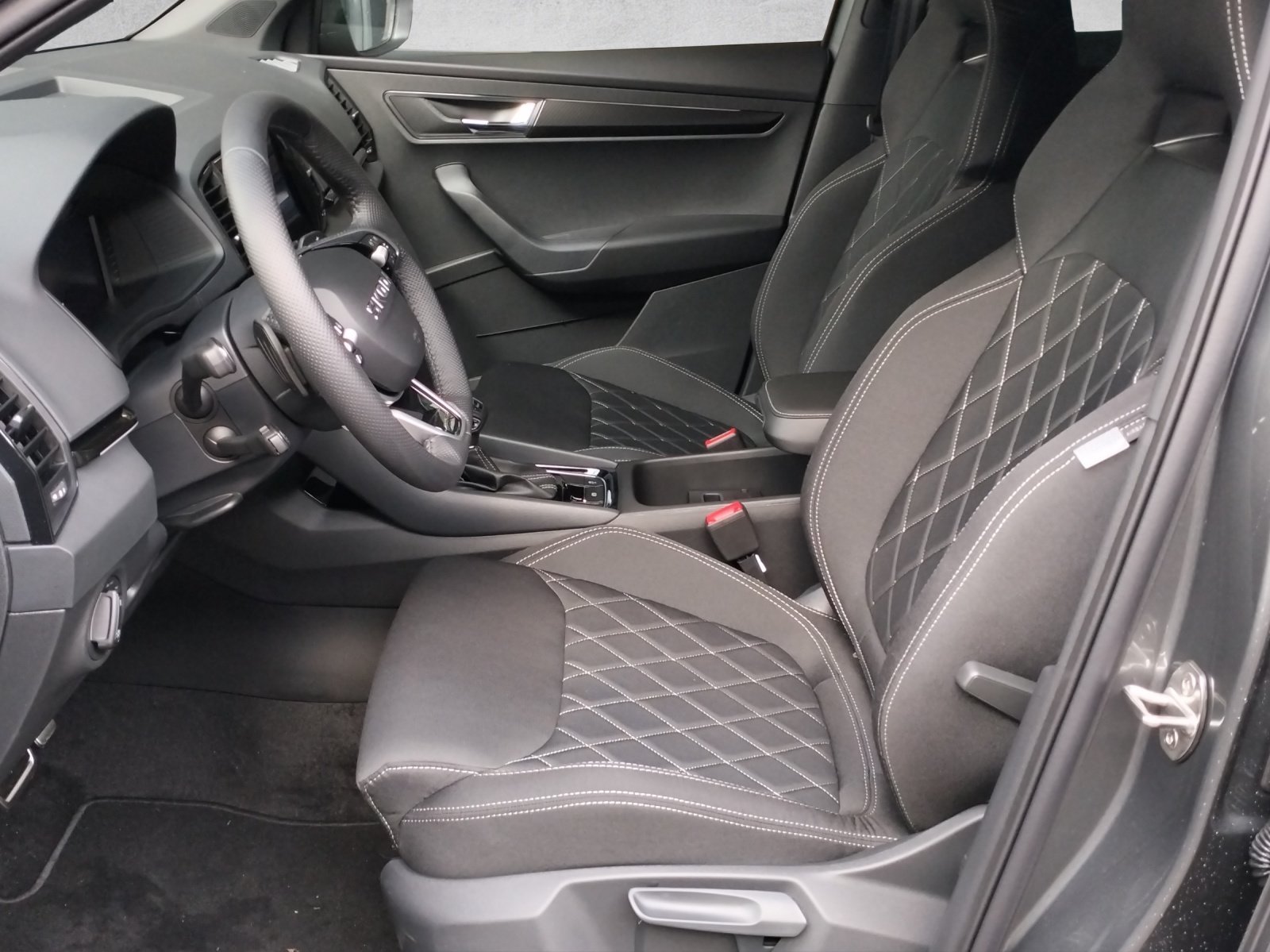 SKODA Karoq 2.0 TDI CR Sport Line 4x4 DSG, Diesel, Auto nuove, Automatico - 7