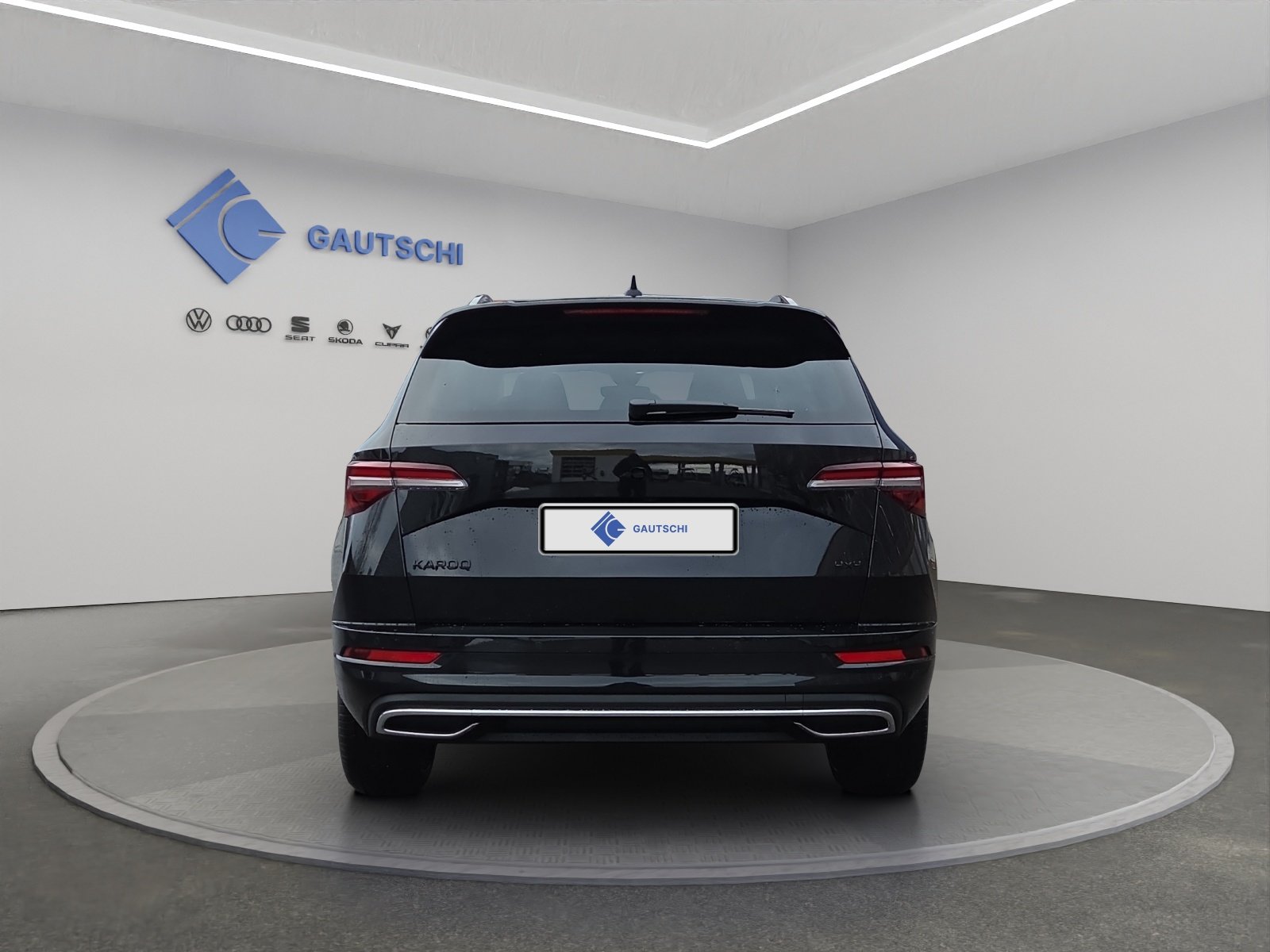 SKODA Karoq 2.0 TSI SportLine 4x4 DSG, Petrol, New car, Automatic - 4