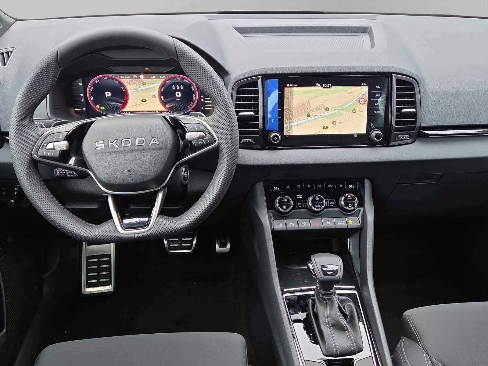 SKODA Karoq 2.0 TSI SportLine 4x4 DSG, Petrol, New car, Automatic - 7