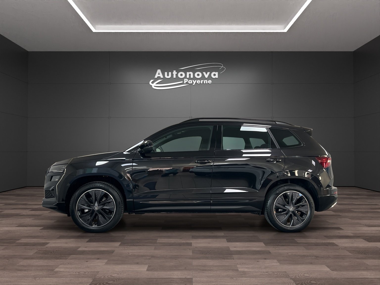 SKODA Karoq 2.0 TSI SportLine 4x4 DSG, Essence, Voiture nouvelle, Automatique - 3