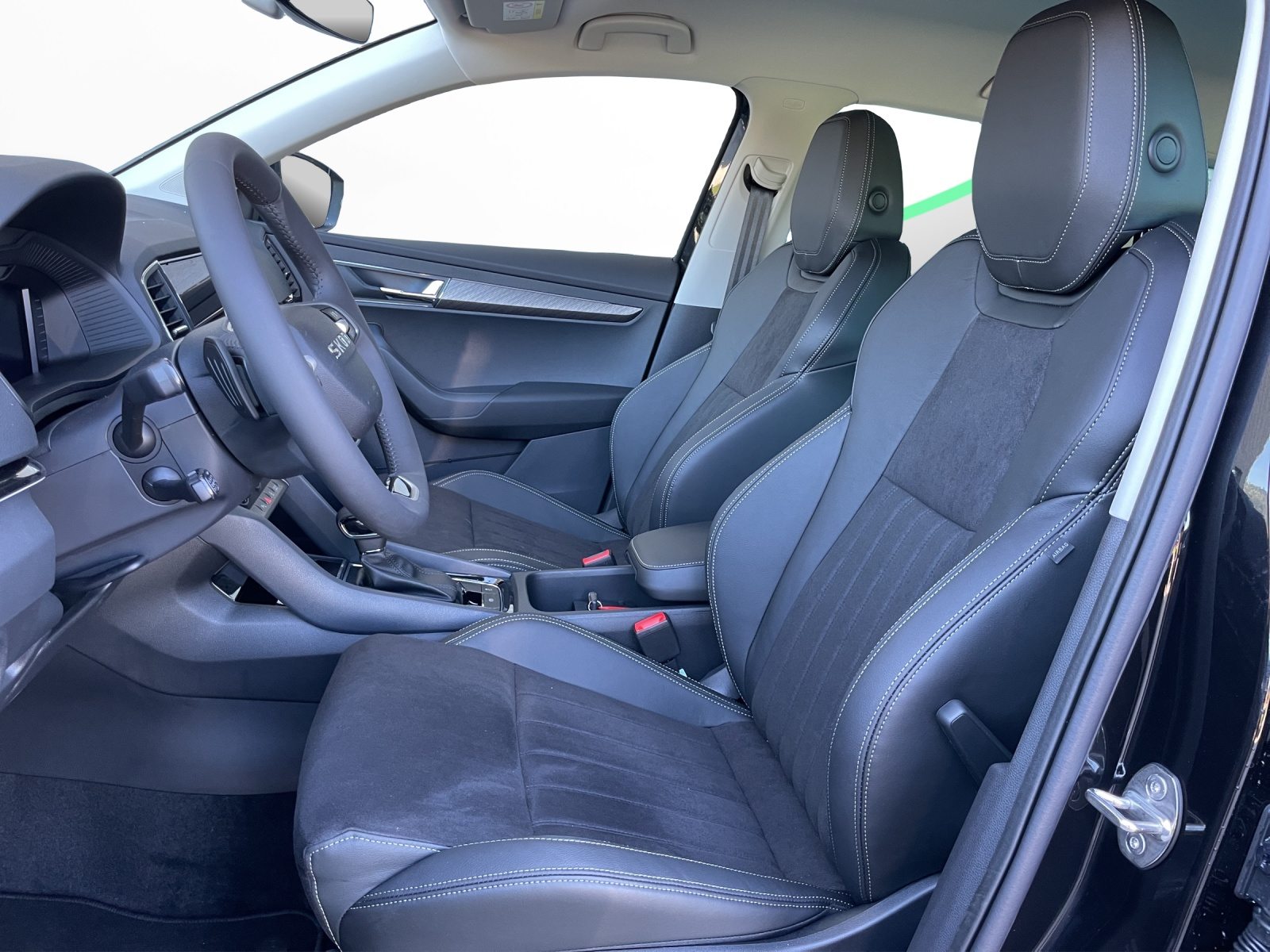 SKODA Karoq Dynamic (Netto), Petrol, New car, Automatic - 7